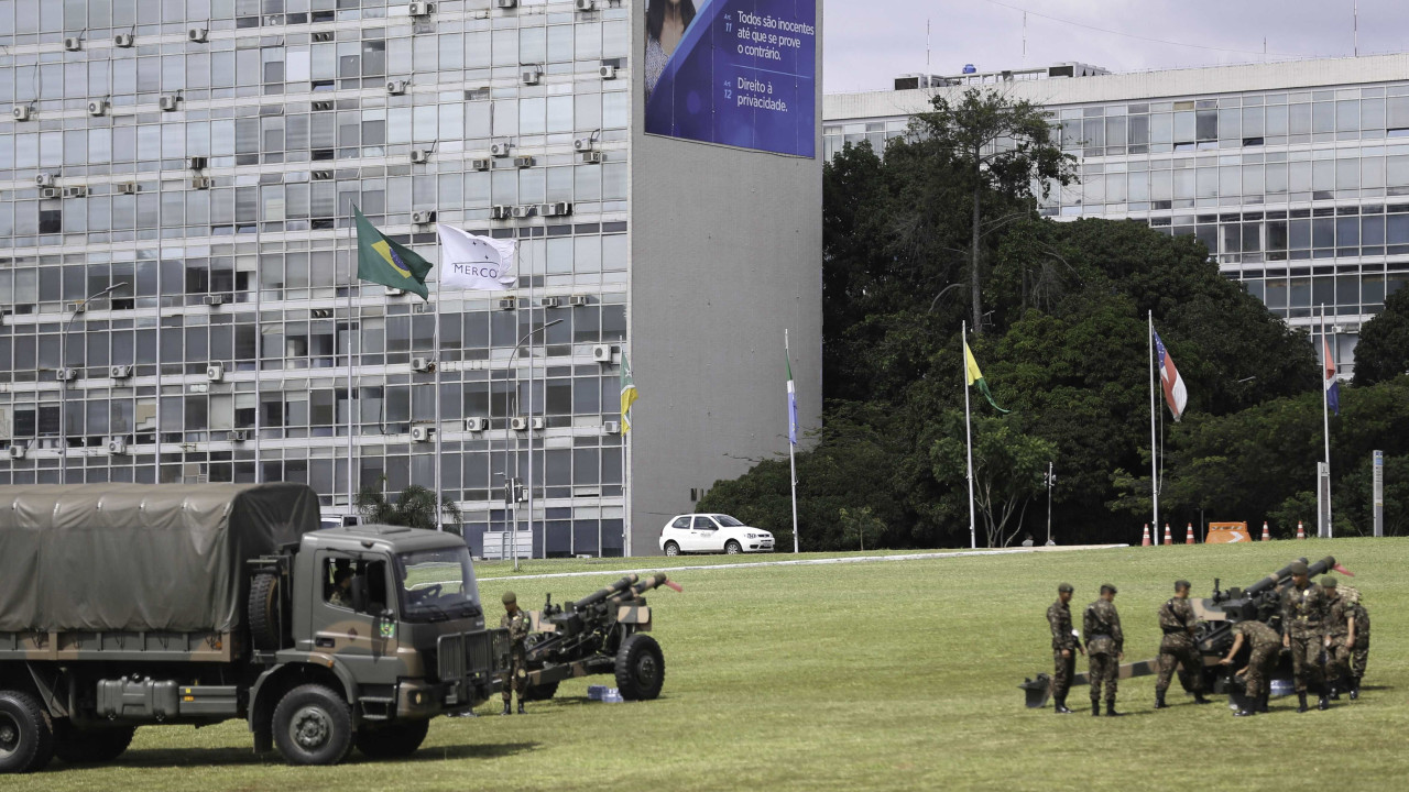 Resultado de imagem para Posse de Bolsonaro serÃ¡ feita em etapas, com esquema de seguranÃ§a inÃ©dito