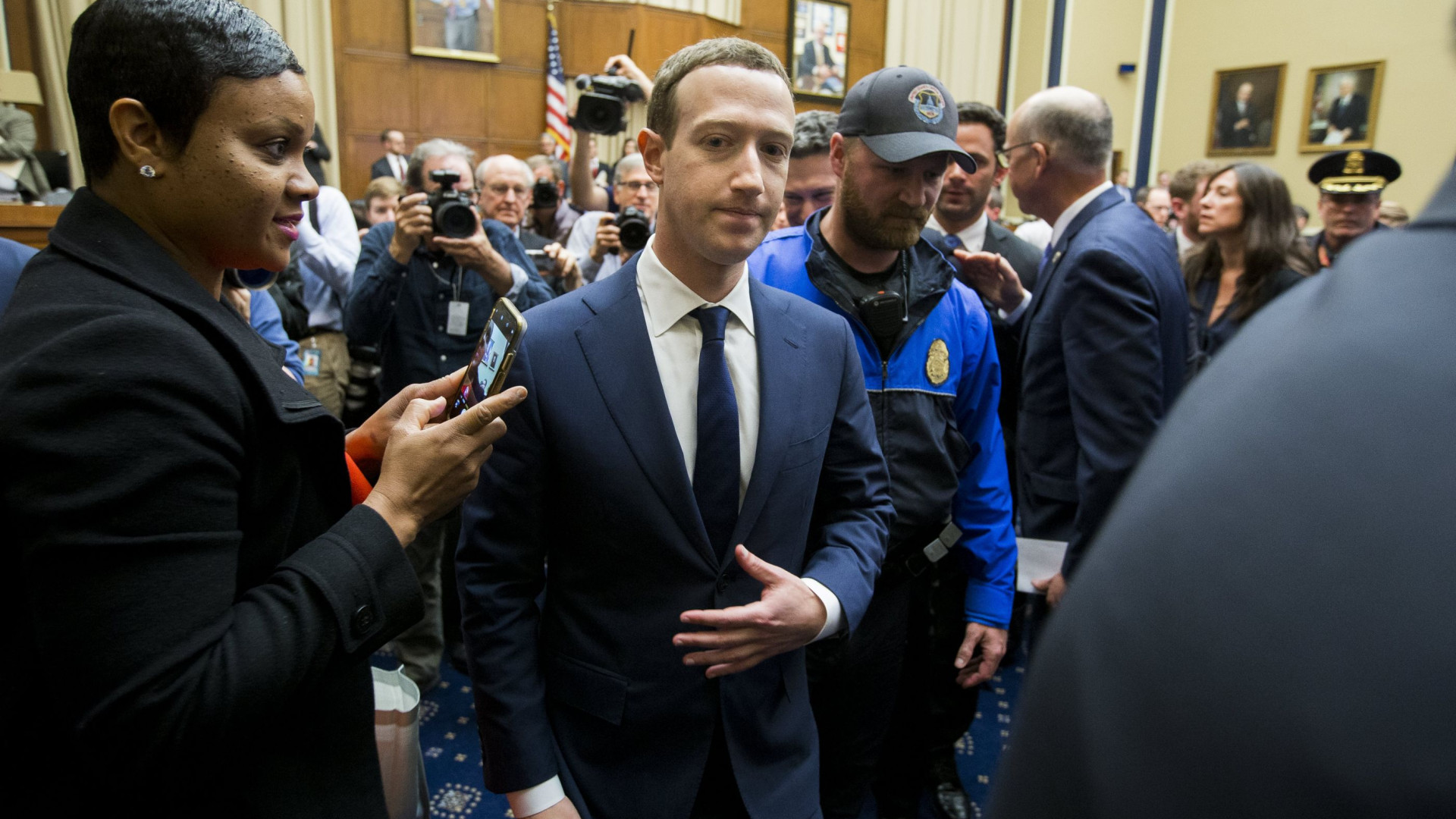 Mark Zuckerberg já tem data para ir ao Parlamento Europeu