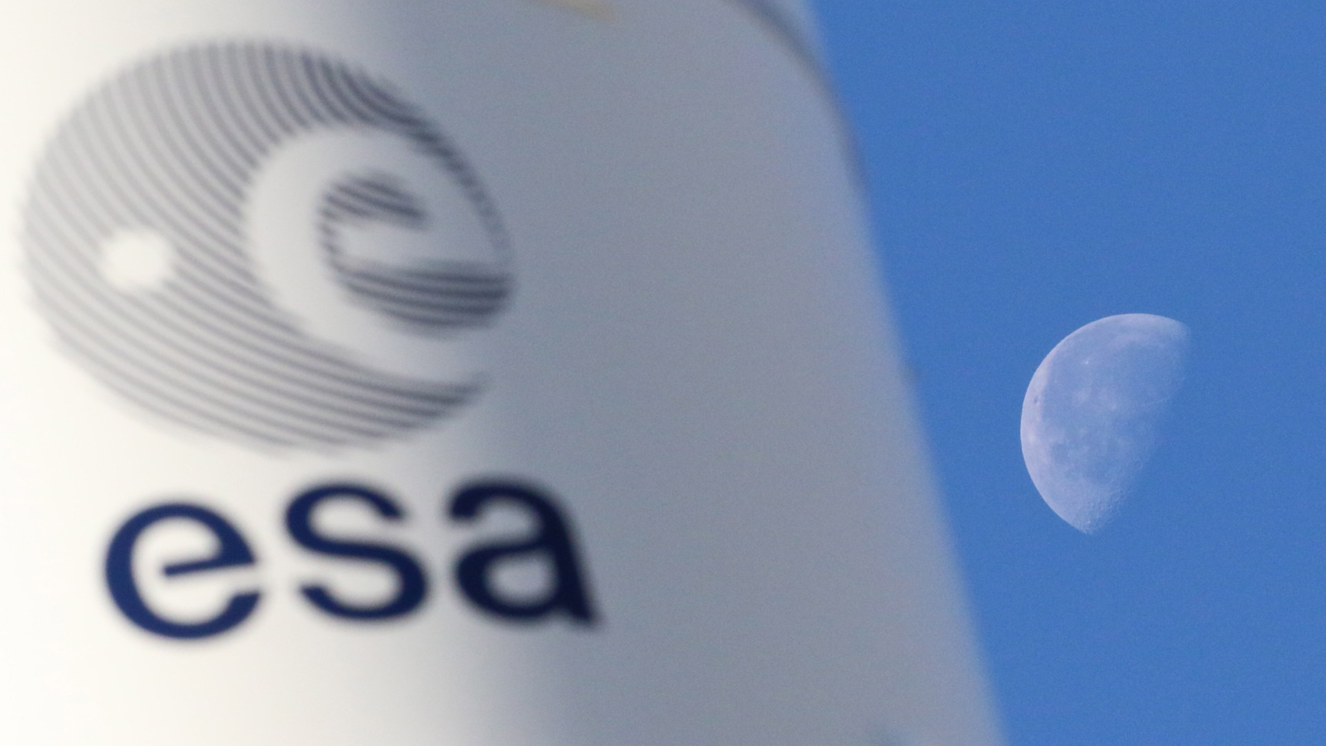 ESA lança último de três satélites meteorológicos