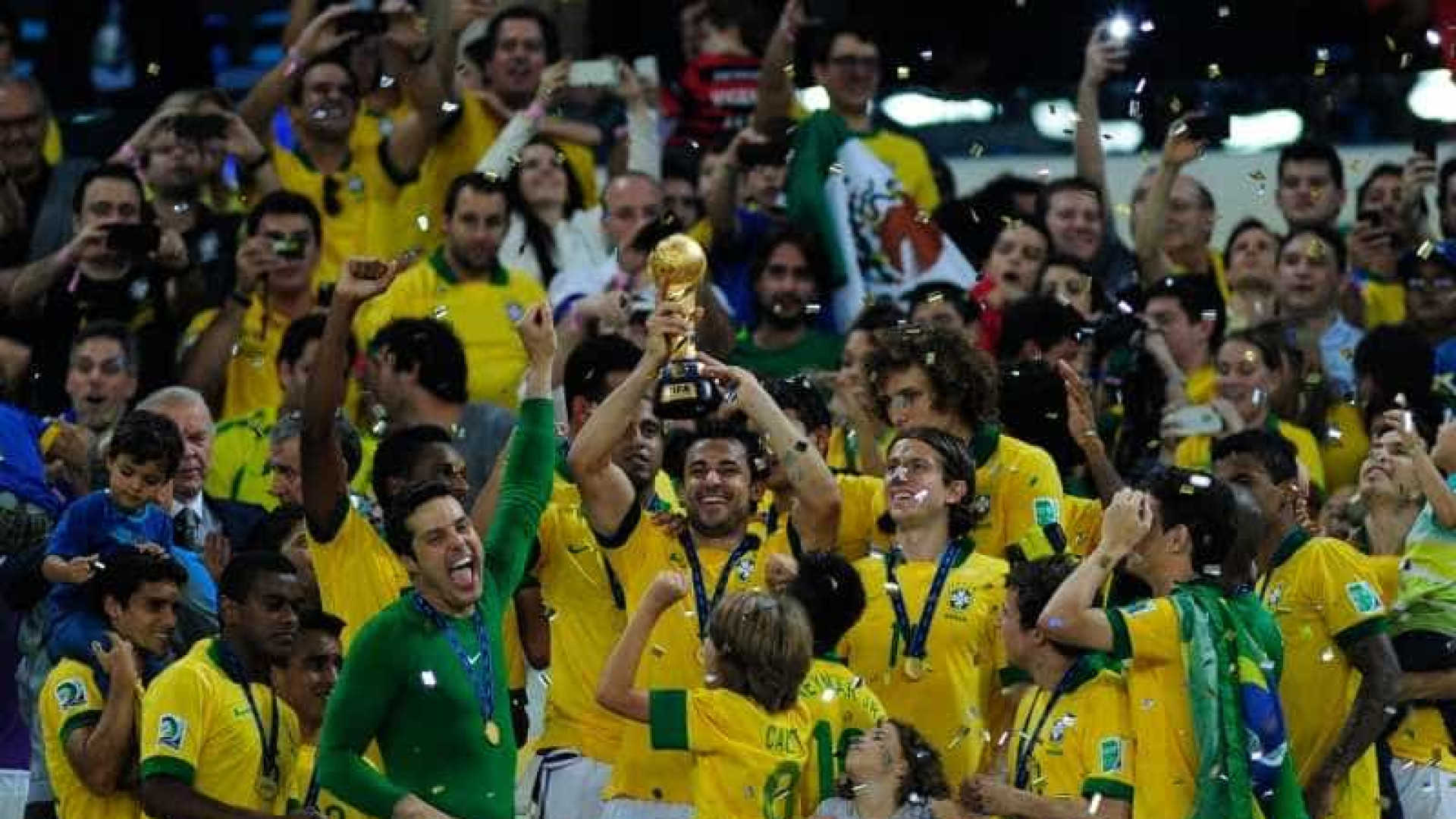 Dispensa em dia de jogo do Brasil depende do patrão