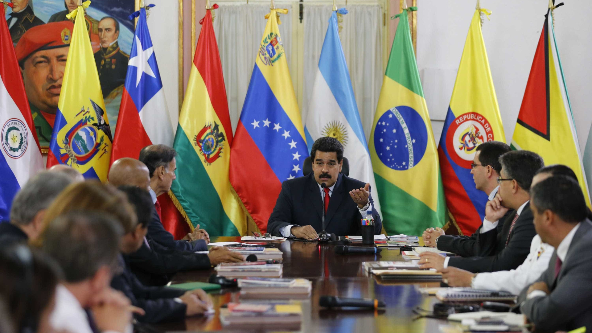 Colômbia anuncia saída da Unasul após posse de novo presidente