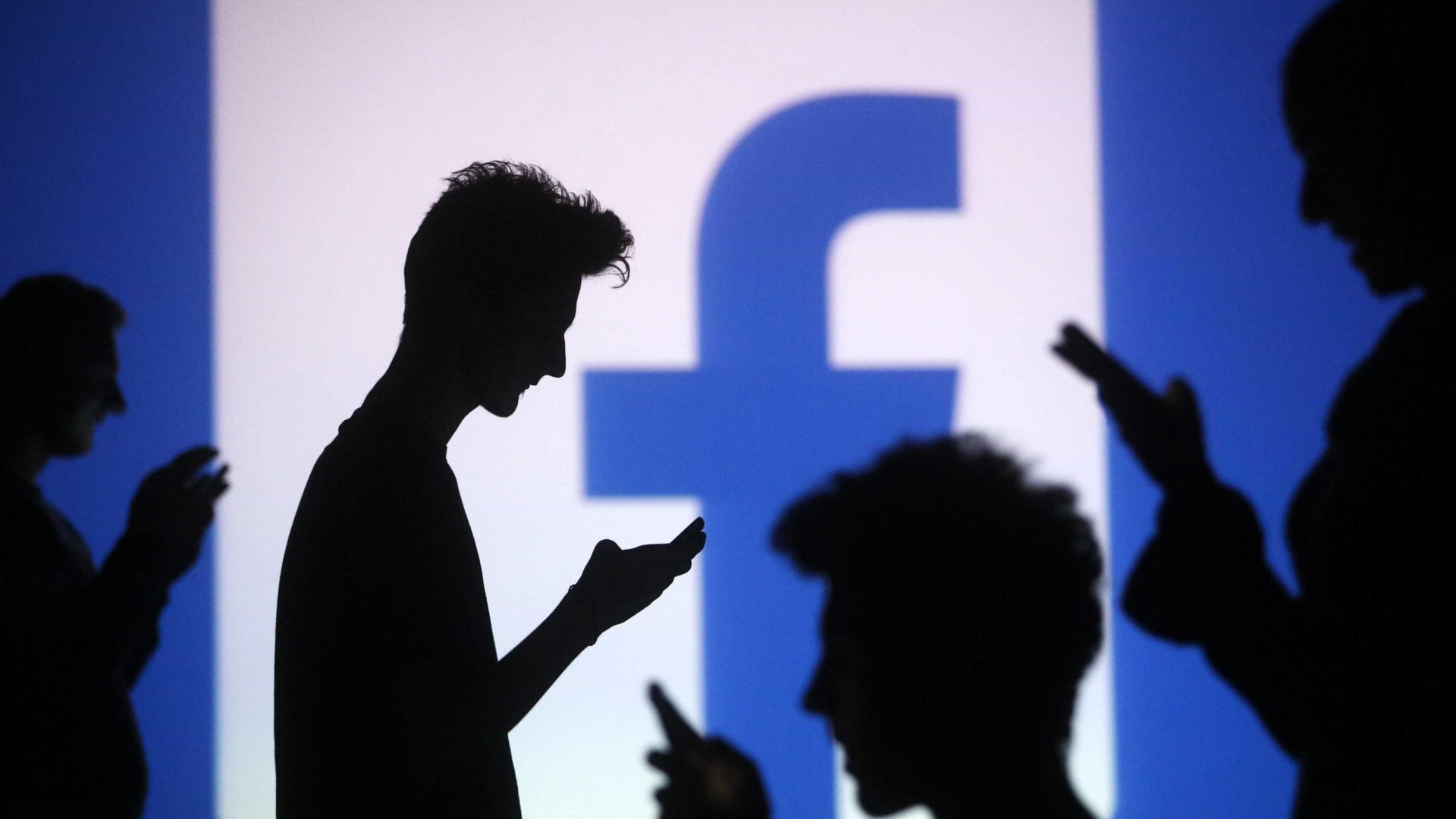Existem 20 tipos de pessoas no Facebook. Qual a sua personalidade?