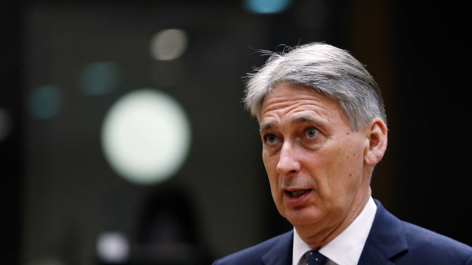 Governo britânico corre para alcançar acordo para Brexit