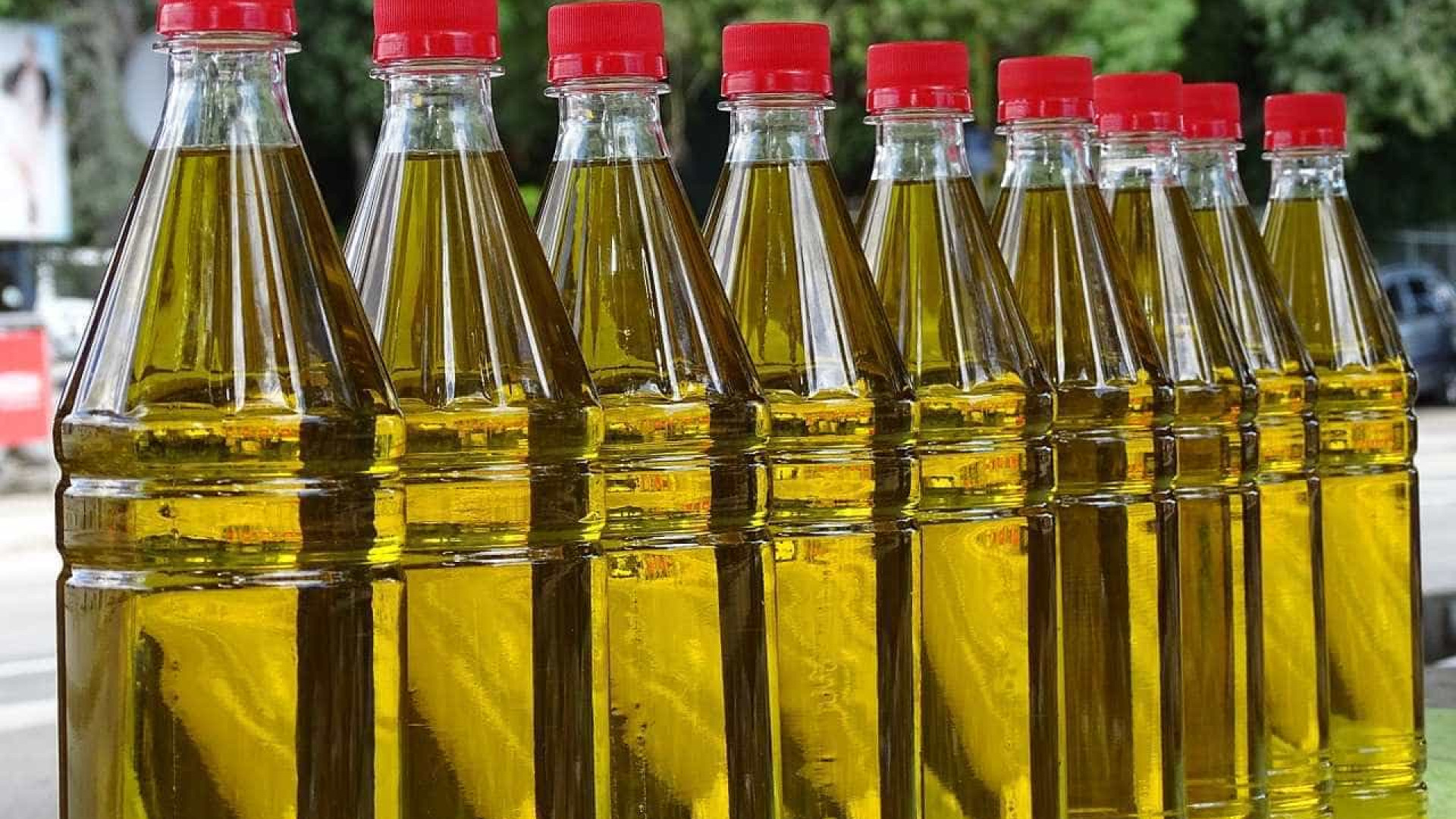 Anvisa proíbe lotes de azeite de oliva e canela em pó