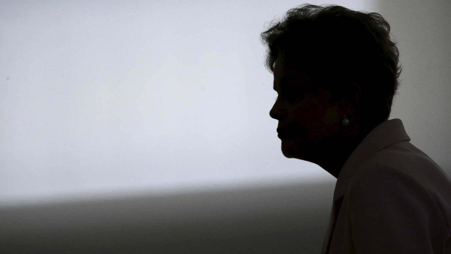 Dilma reverencia memória da Chapecoense
