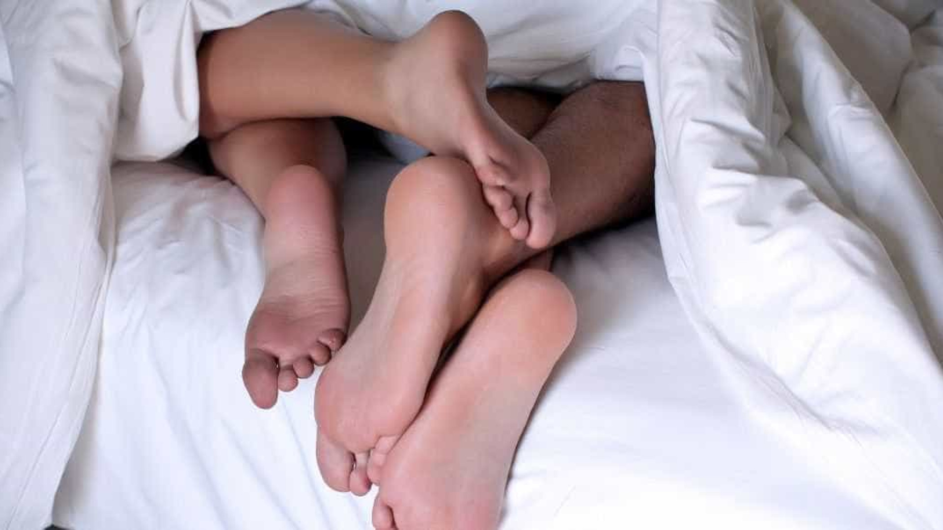 Pesquisa mostra relação entre vida sexual e a duração do sono