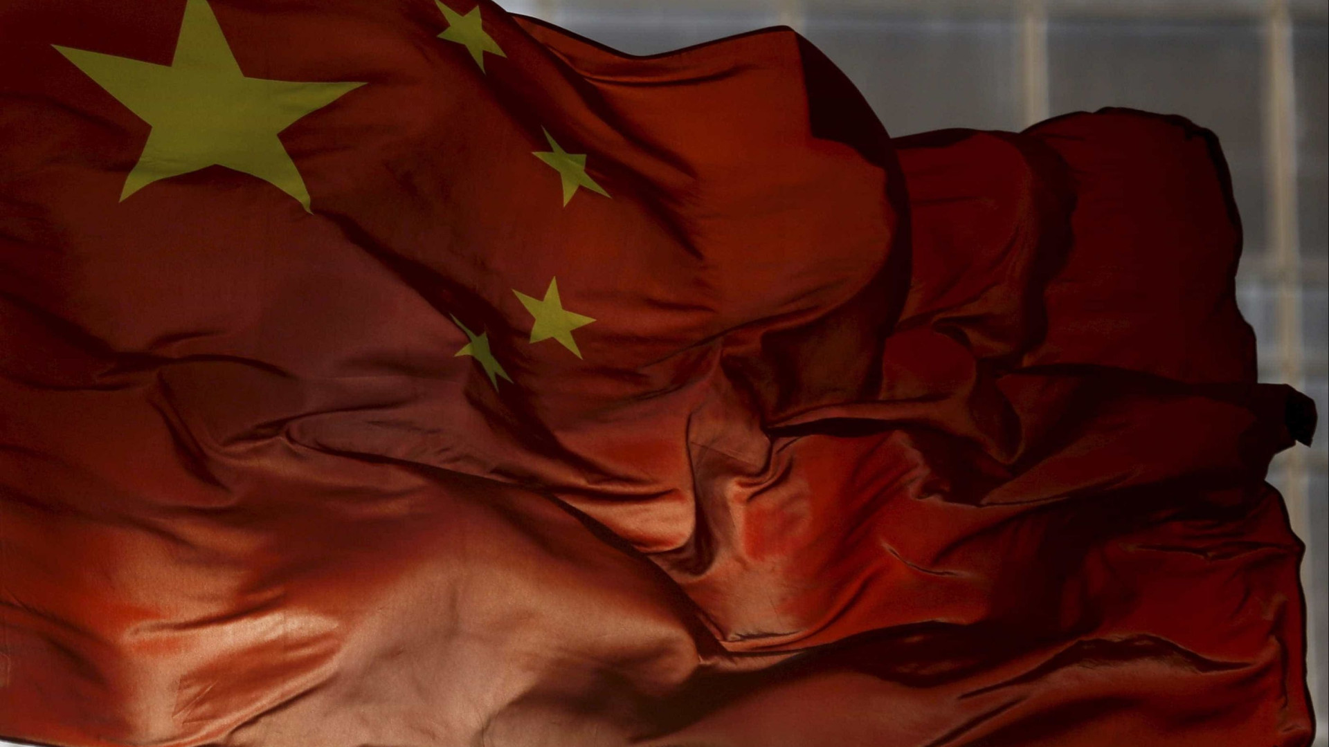Desmoronamento em mina de carvão na China deixa 21 mortos