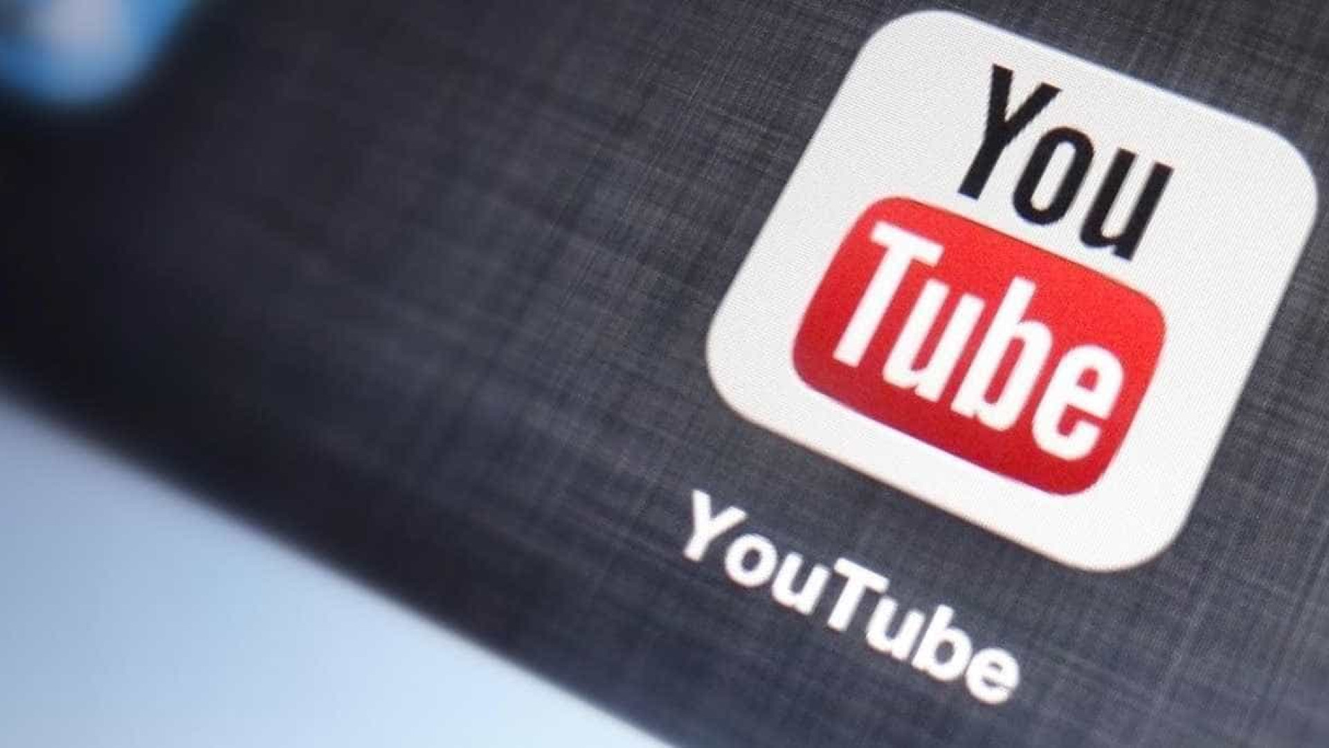 YouTuber é condenado por ensinar acesso ilegal a canais por assinatura