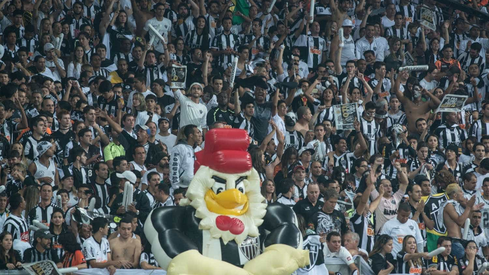 Torcedor do Atlético-MG é baleado em Belo Horizonte, diz PM