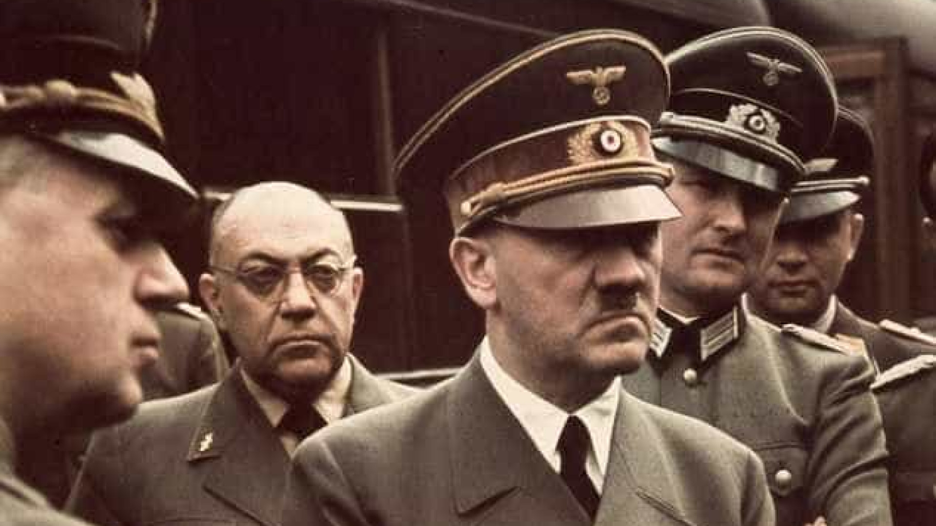 Hitler repudiava associação entre marxismo e seu partido