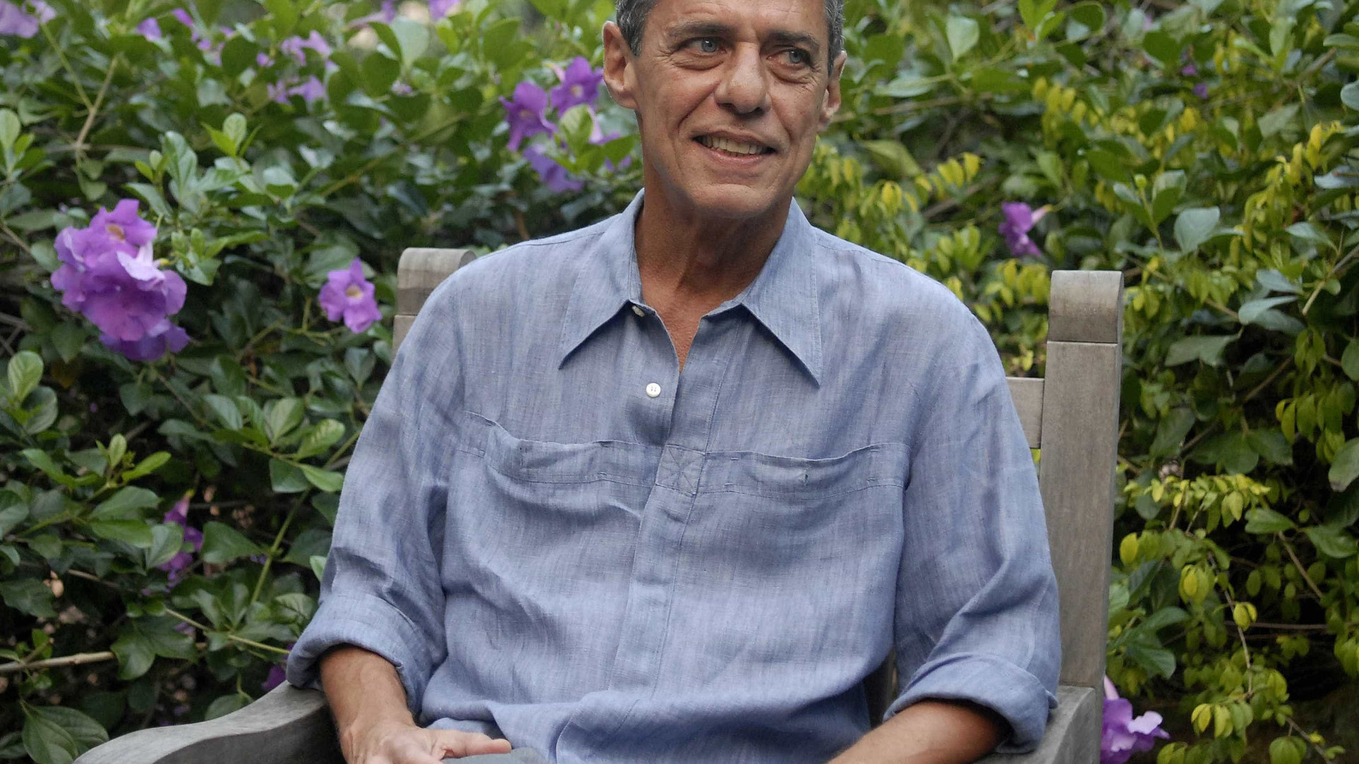 Chico Buarque completa 73 anos e é
celebrado nas redes sociais