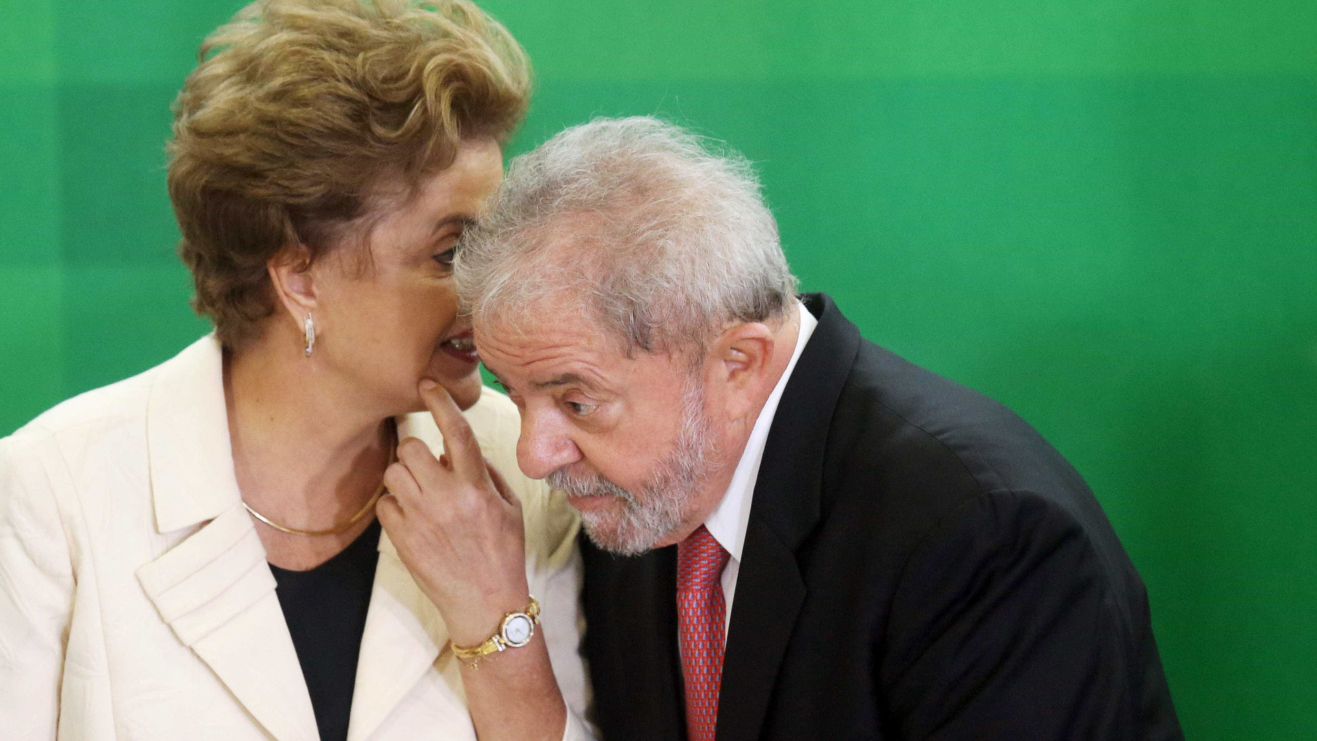 PF pede ao STF para continuar
a investigar Dilma e Lula