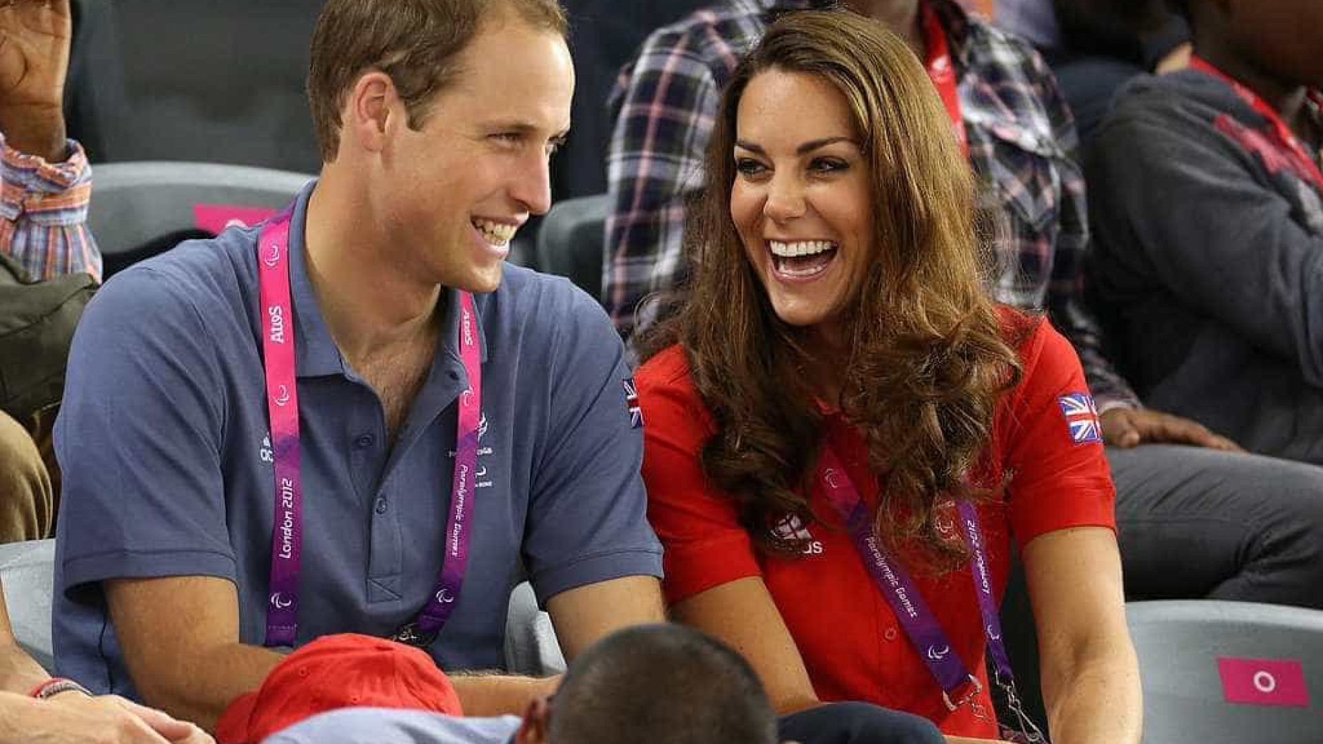William e Kate lançam site em contagem regressiva para bebê nº 3
