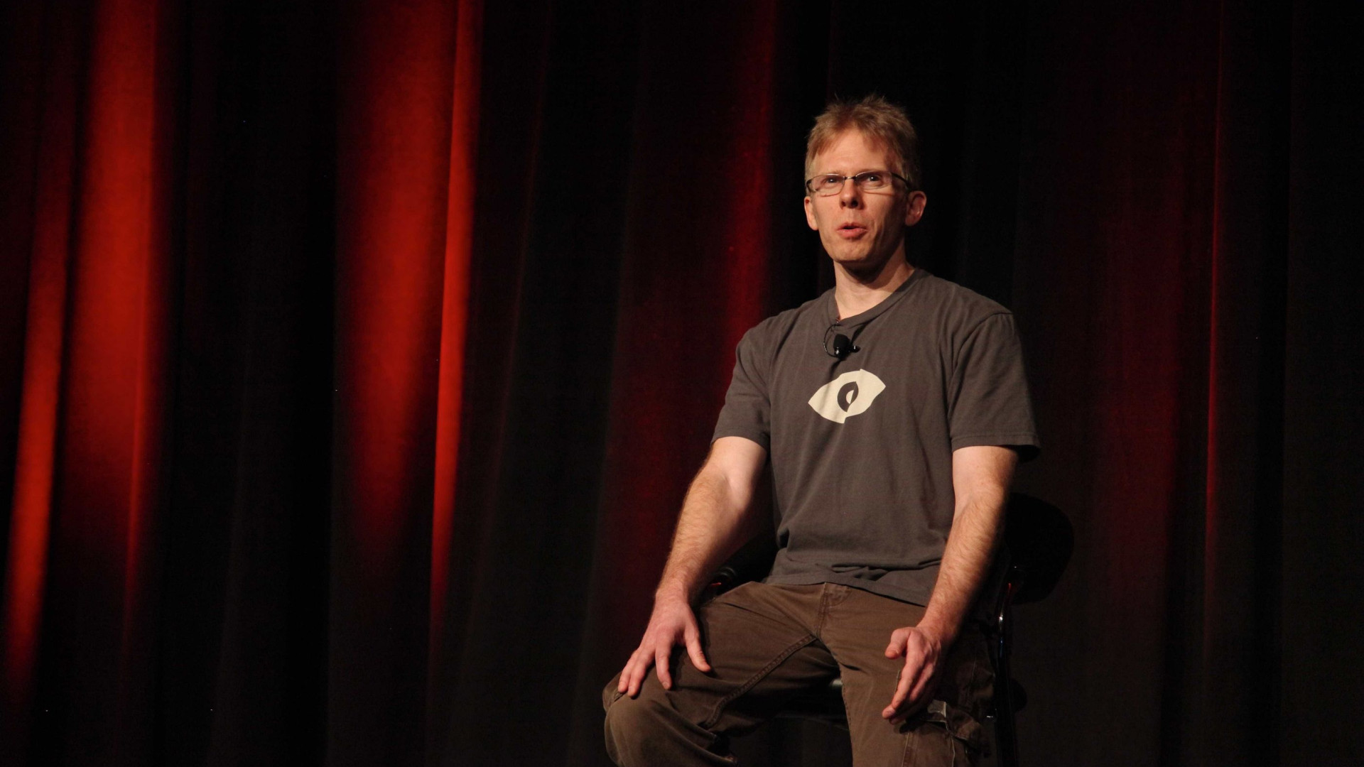 Criador de 'Doom' fala de Steve Jobs: 'herói' e 'idiota'