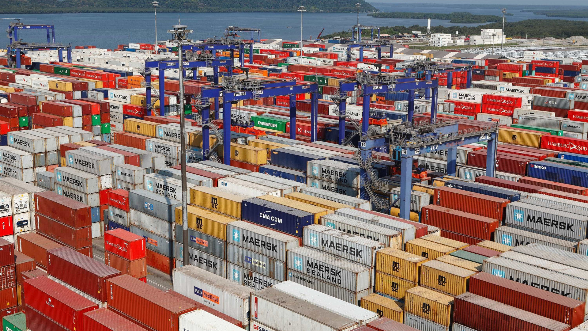 Balança comercial atinge US$ 2,6 bi nas primeiras semanas de fevereiro