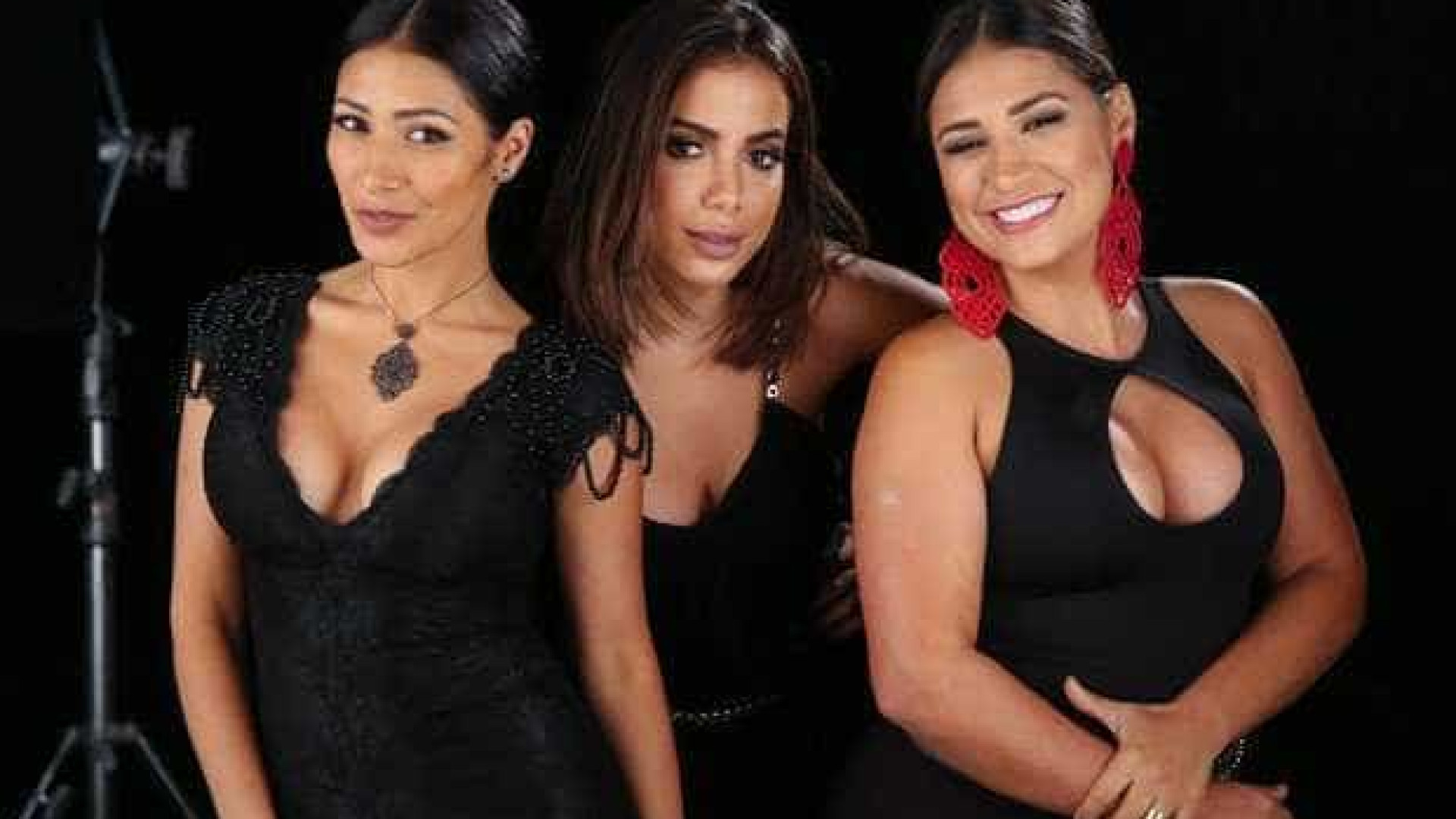 Simone e Simaria gravam clipe sensual ao lado de Anitta