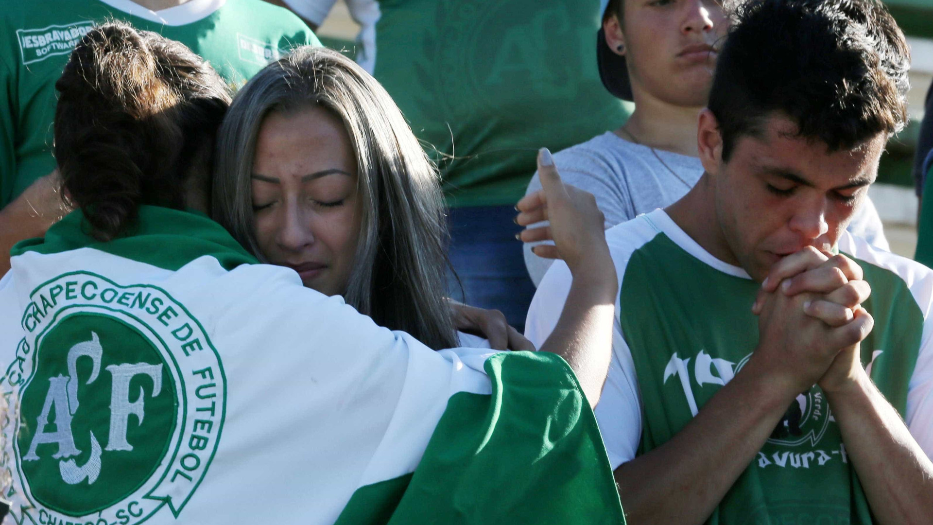 #ForçaChape é a hashtag mais
usada no Twitter no mundo