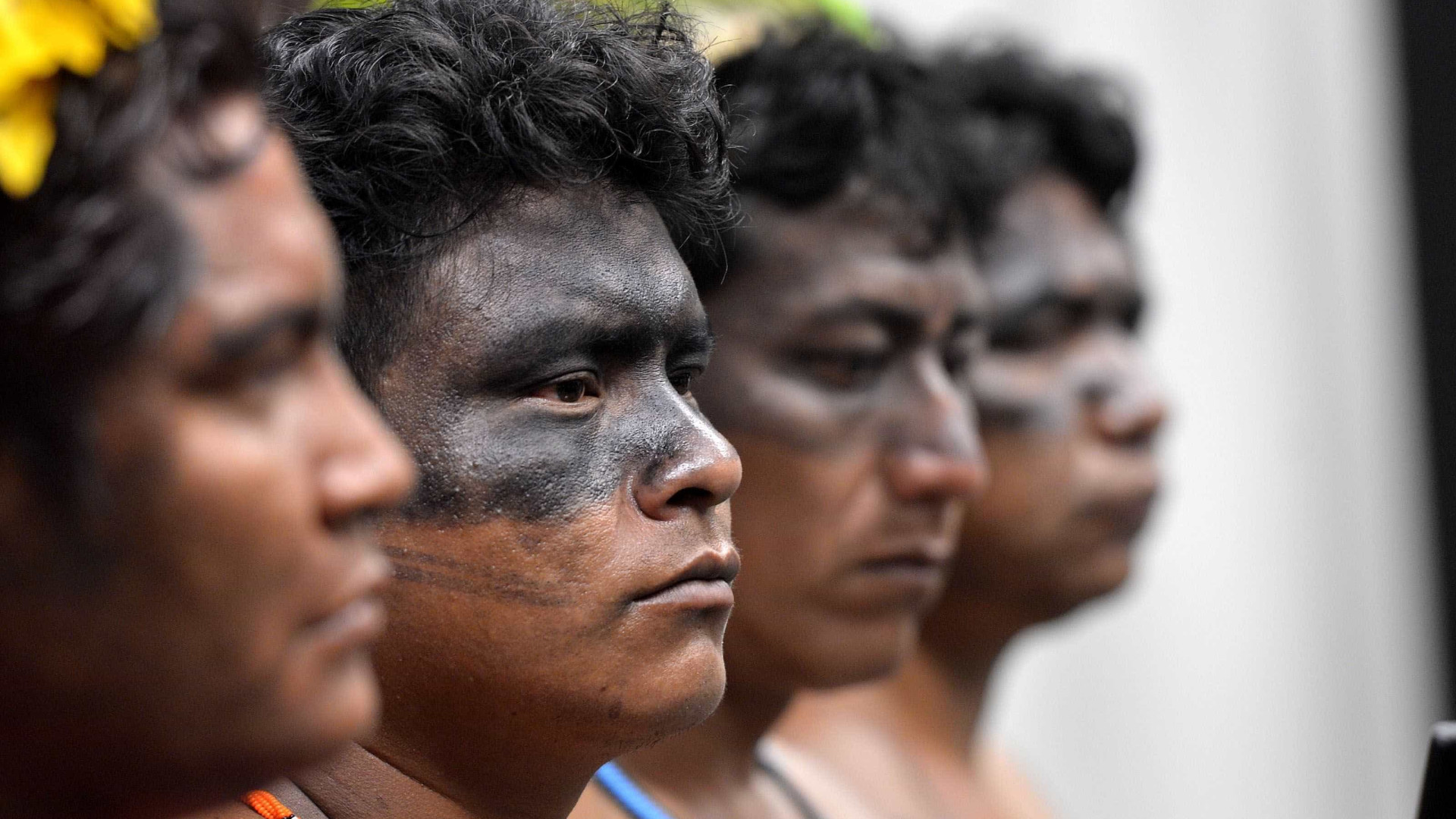 Crise na Funai fecha 5 bases de proteção a índios isolados