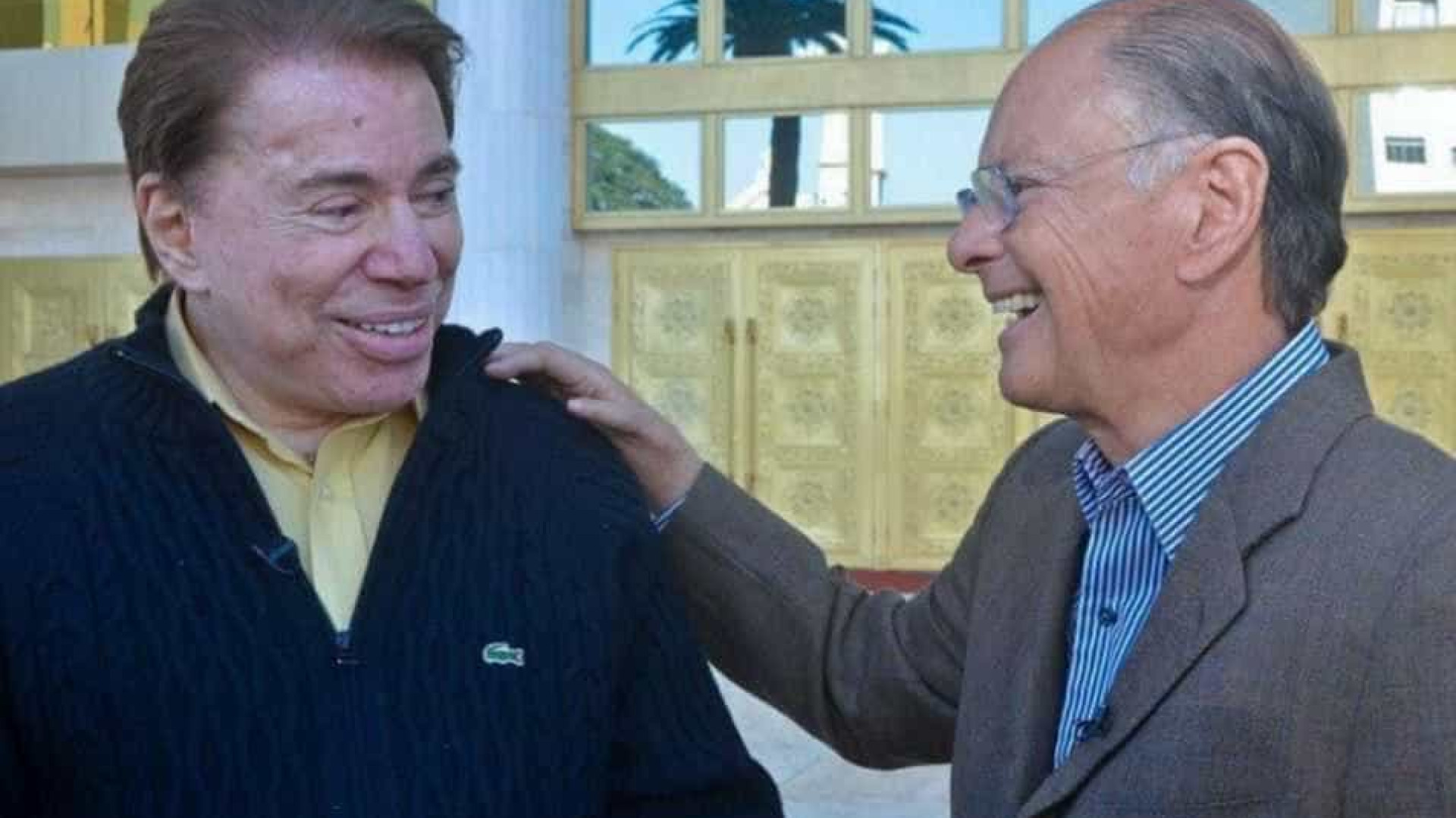 Edir Macedo quer vender programas
religiosos para Silvio Santos