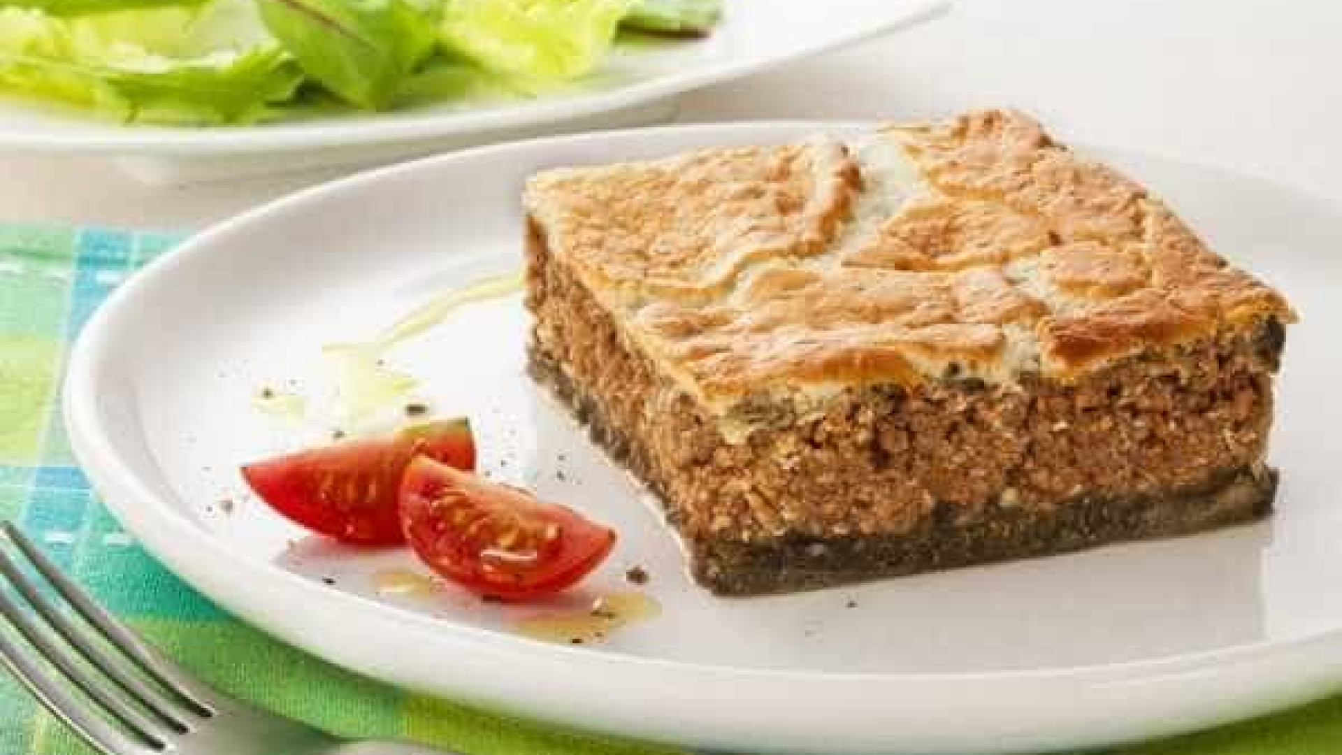 Receita de lanche para a criançada:
Torta Grega de Acém