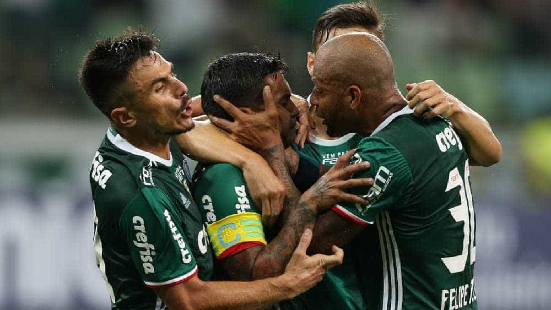 Torcida vaia Eduardo Baptista e Palmeiras
vence o São Bernardo