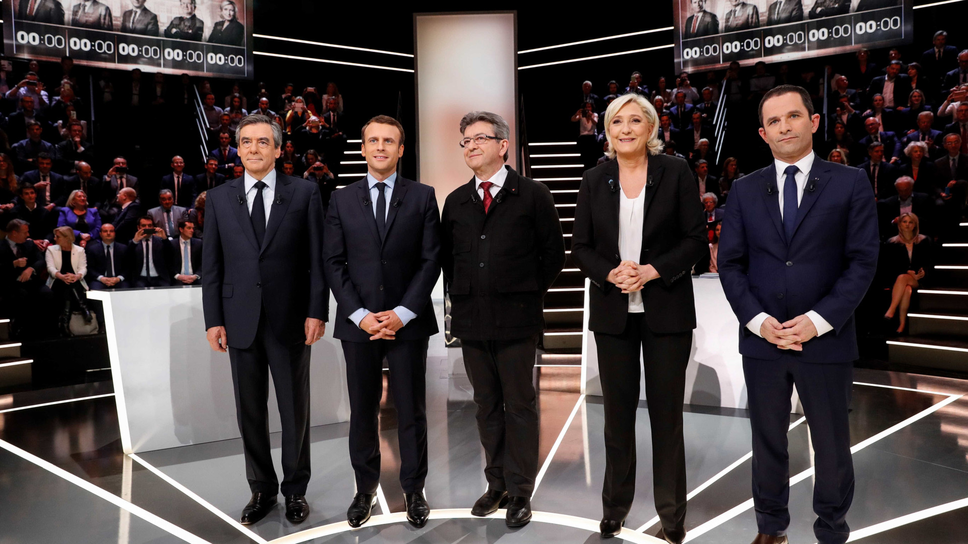 Le Pen e Macron trocam farpas em debate
presidencial na França