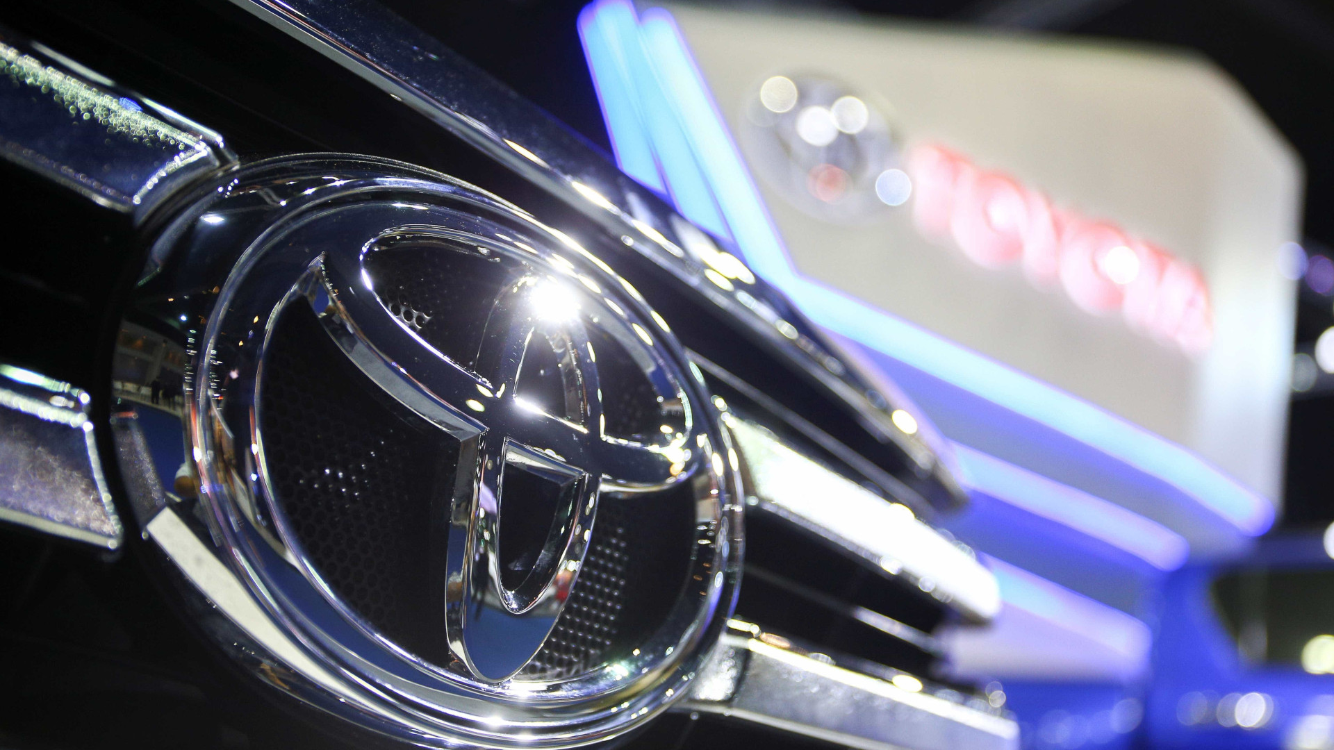 Toyota faz recall por problema no air bag