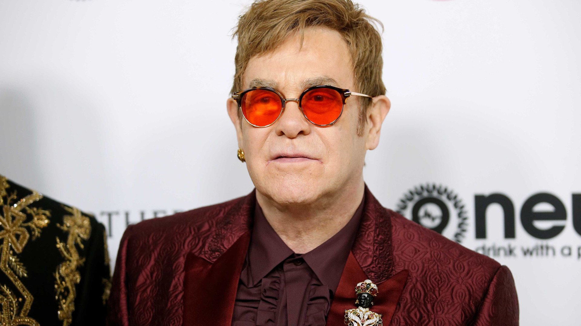 'Chocado e triste', escreveu Elton John sobre morte de Chris Cornell