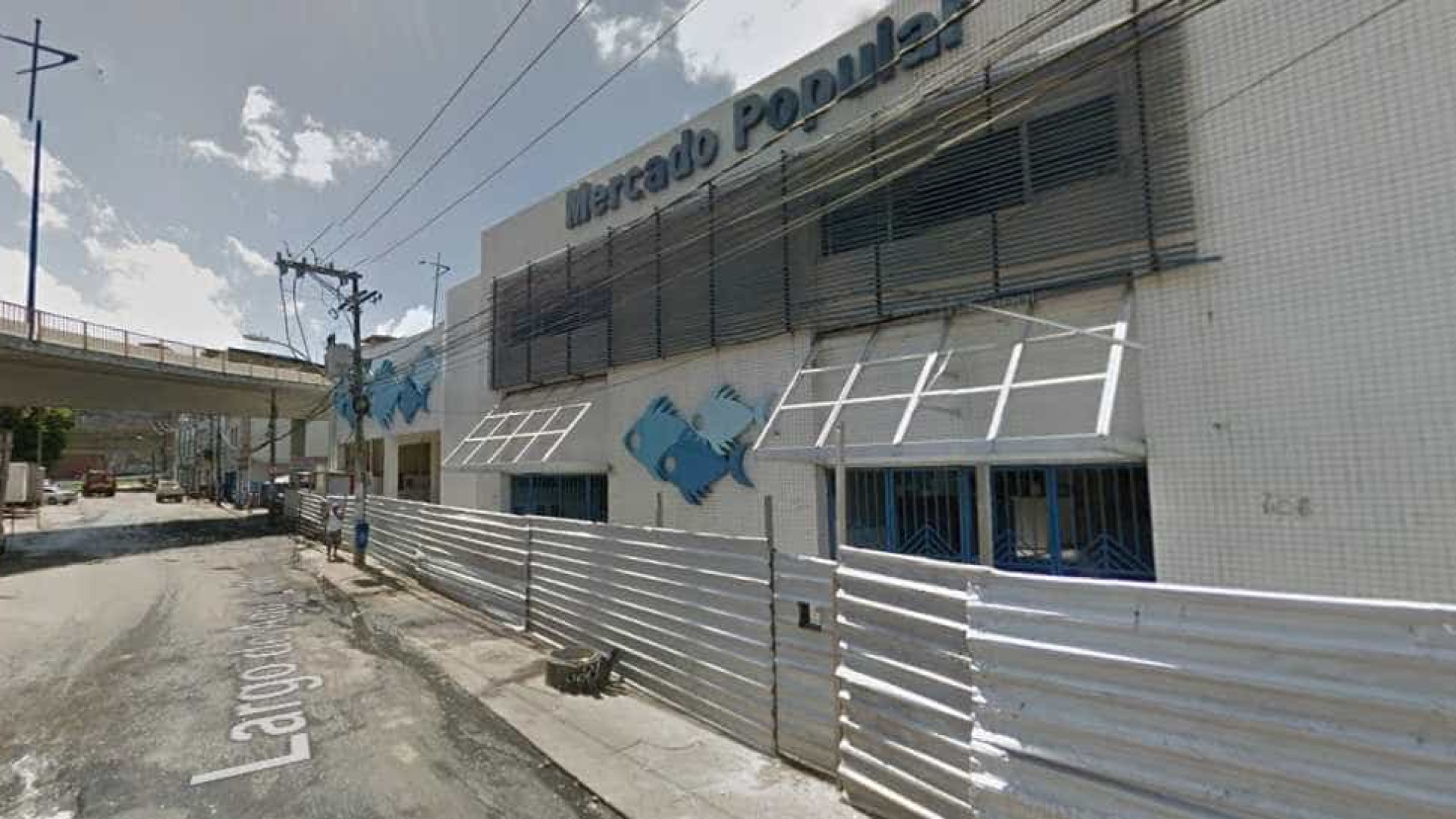 Fiscalização de prefeitura termina
em tiros em mercado de Salvador