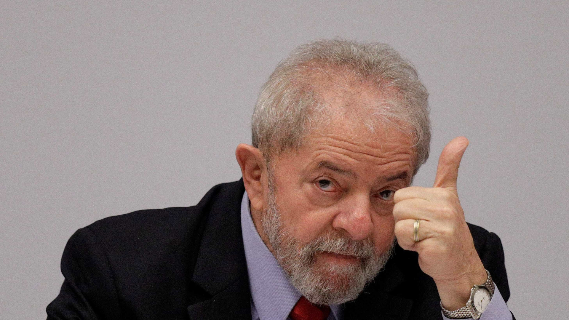 Pesquisa consolida Lula na liderança e Bolsonaro na segunda colocação