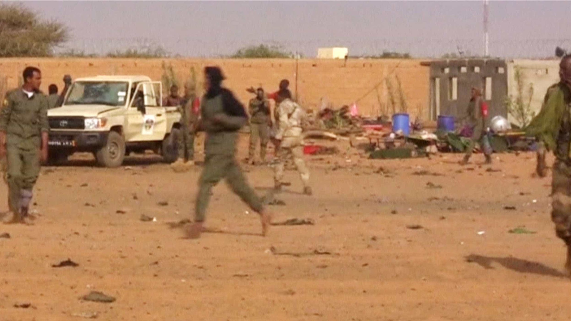 Resort de luxo é alvo de atentado terrorista em Mali