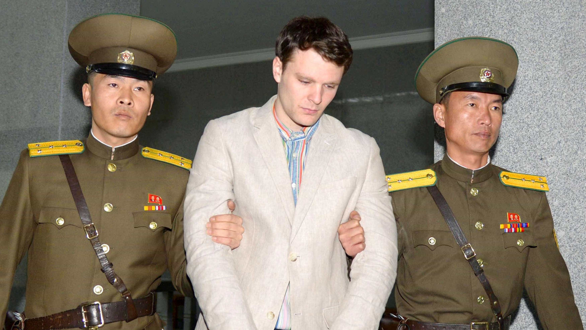 Estudante americano libertado da Coreia
do Norte morre nos EUA