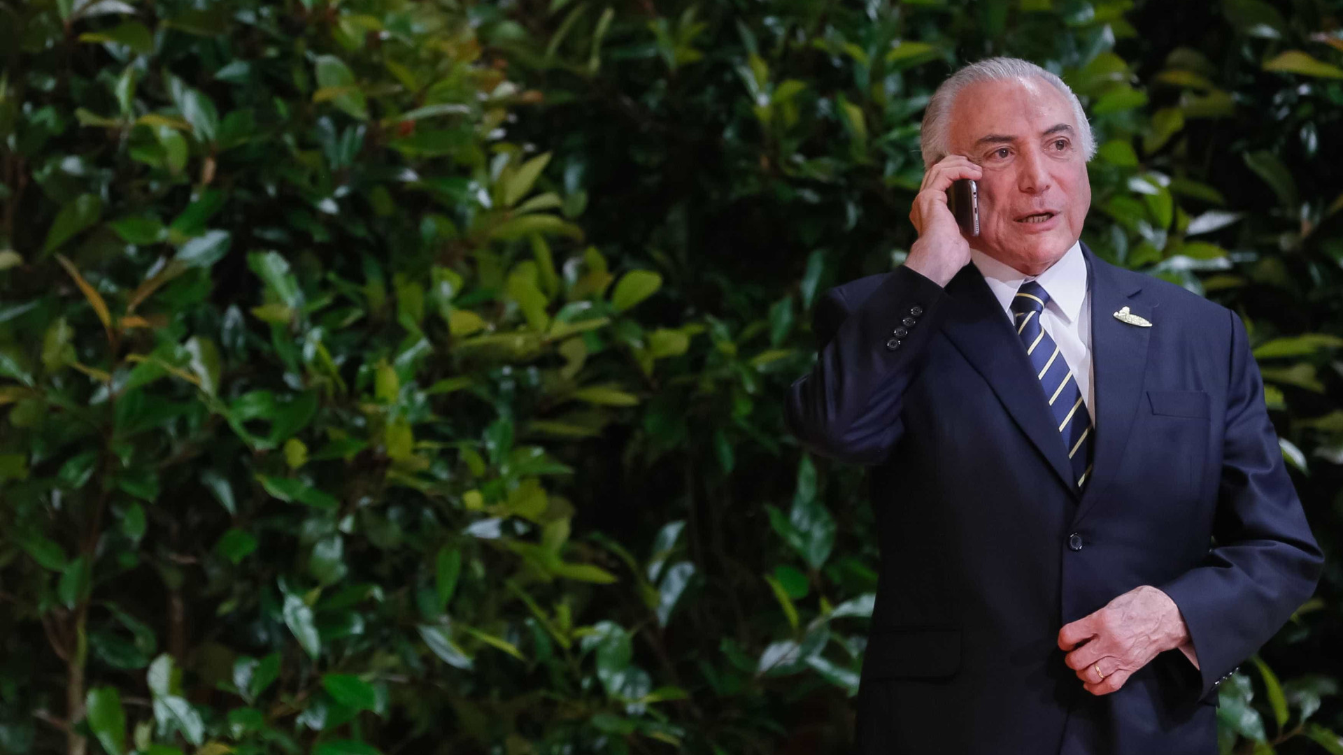 Temer tenta montar agenda positiva para
abafar denúncia por corrupção