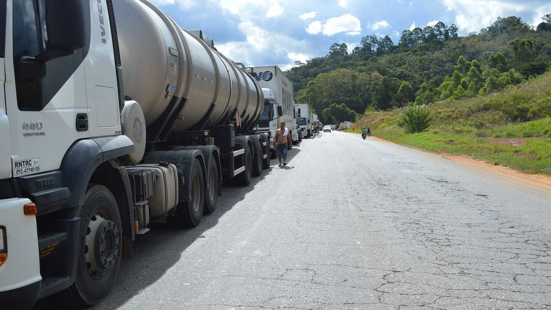 Empresário é preso por chefiar quadrilha de roubo de cargas