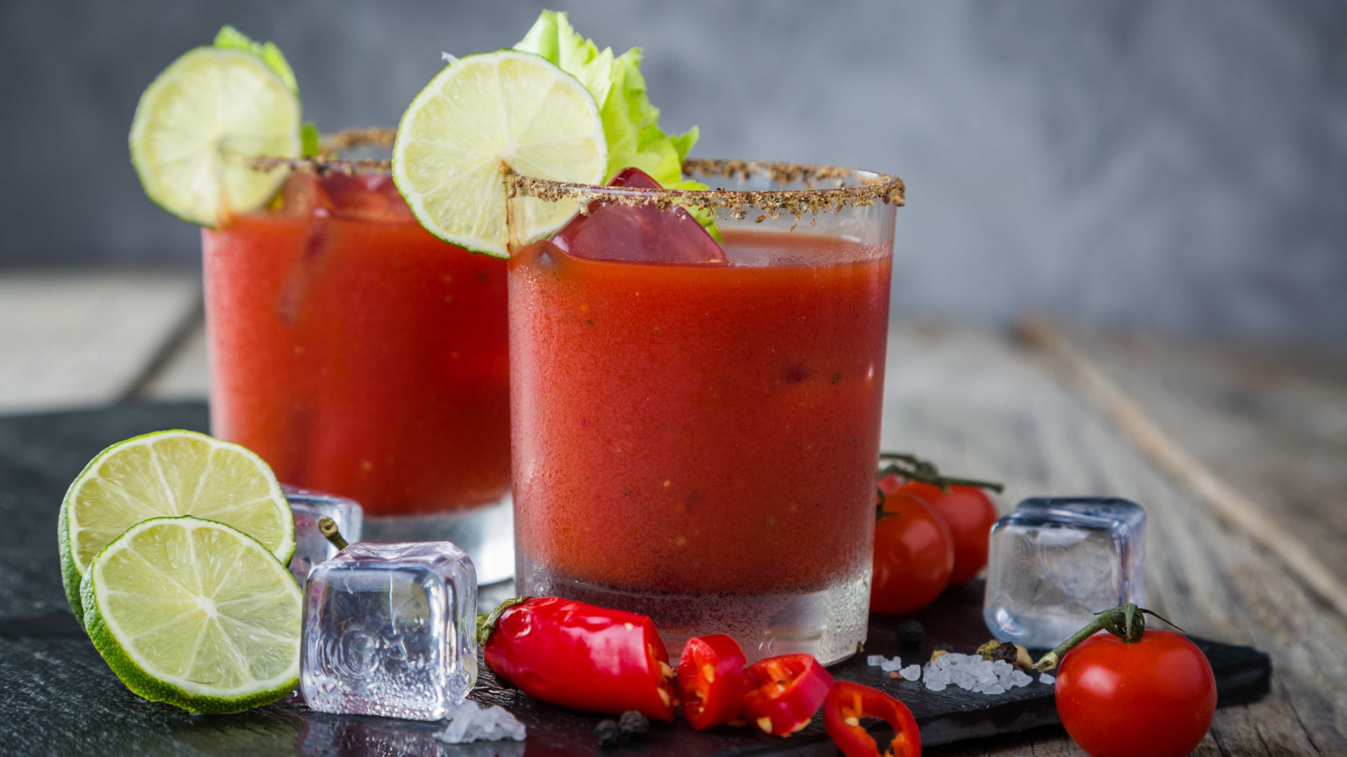 Aprenda a fazer Bloody Mary, drink
inconfundível e repleto de lendas
