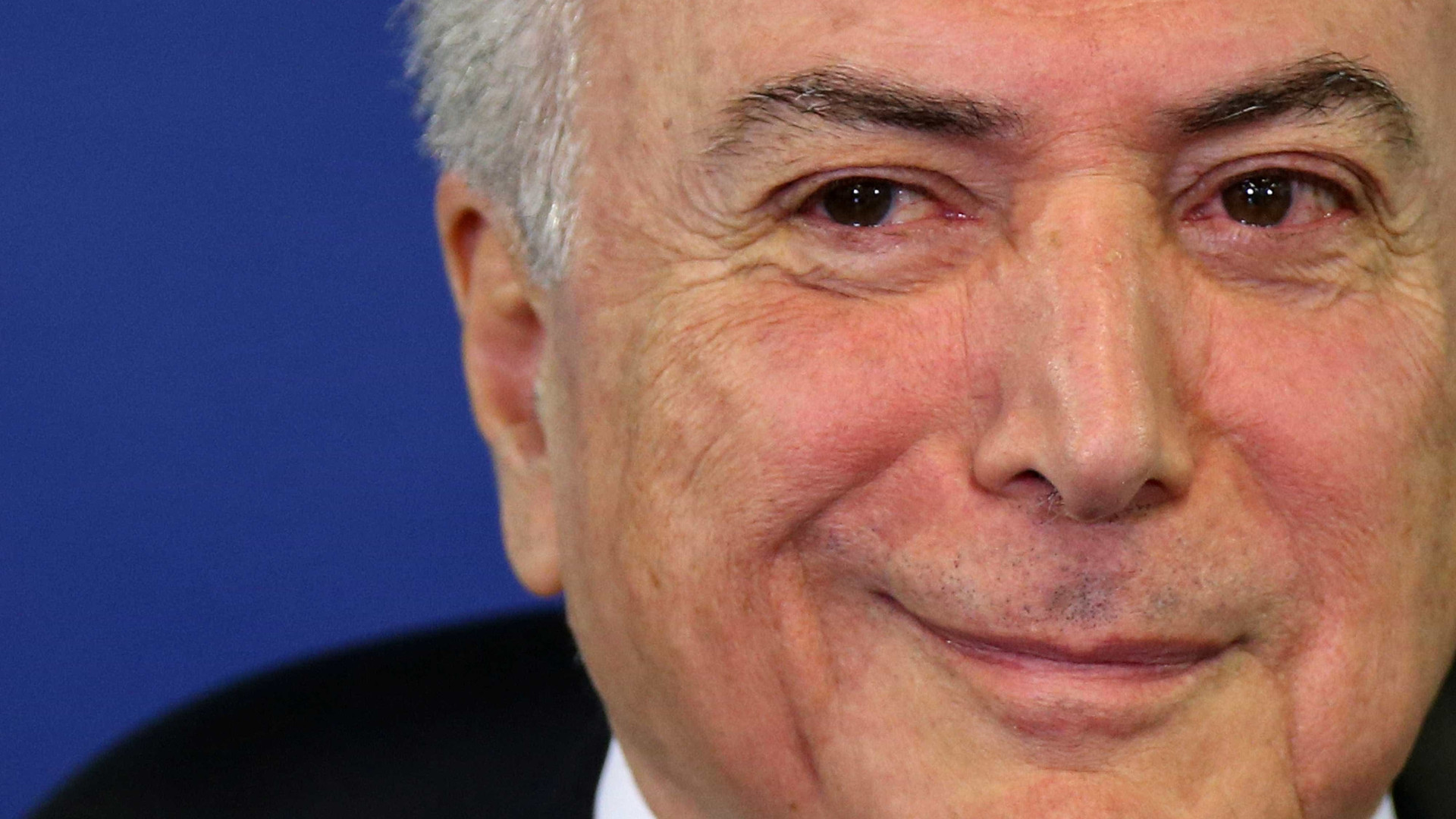 Temer se reúne com Tasso em SP e pede apoio do PSDB a reformas