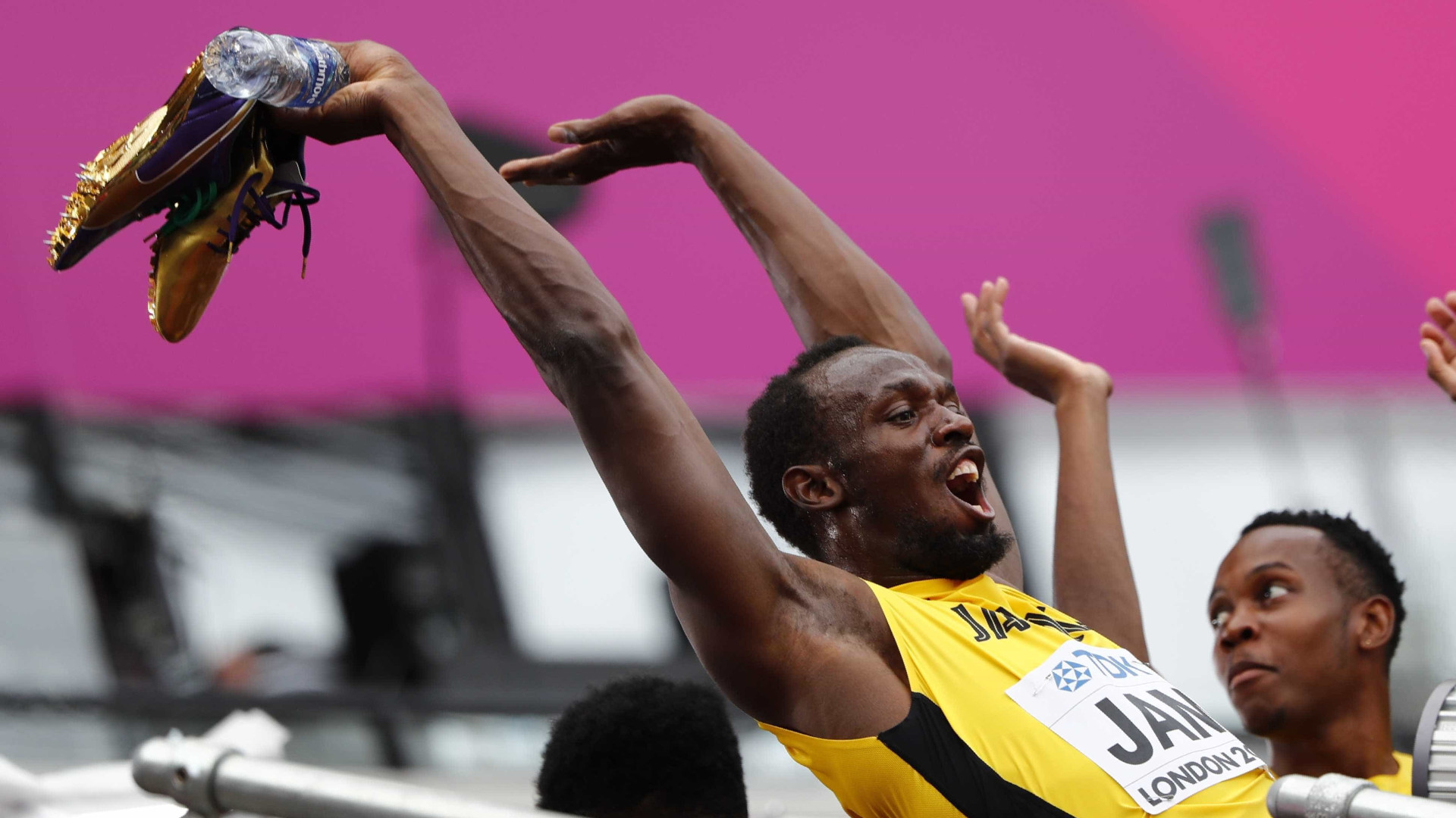Em Londres, Bolt se despede com o revezamento 4x100m da Jamaica