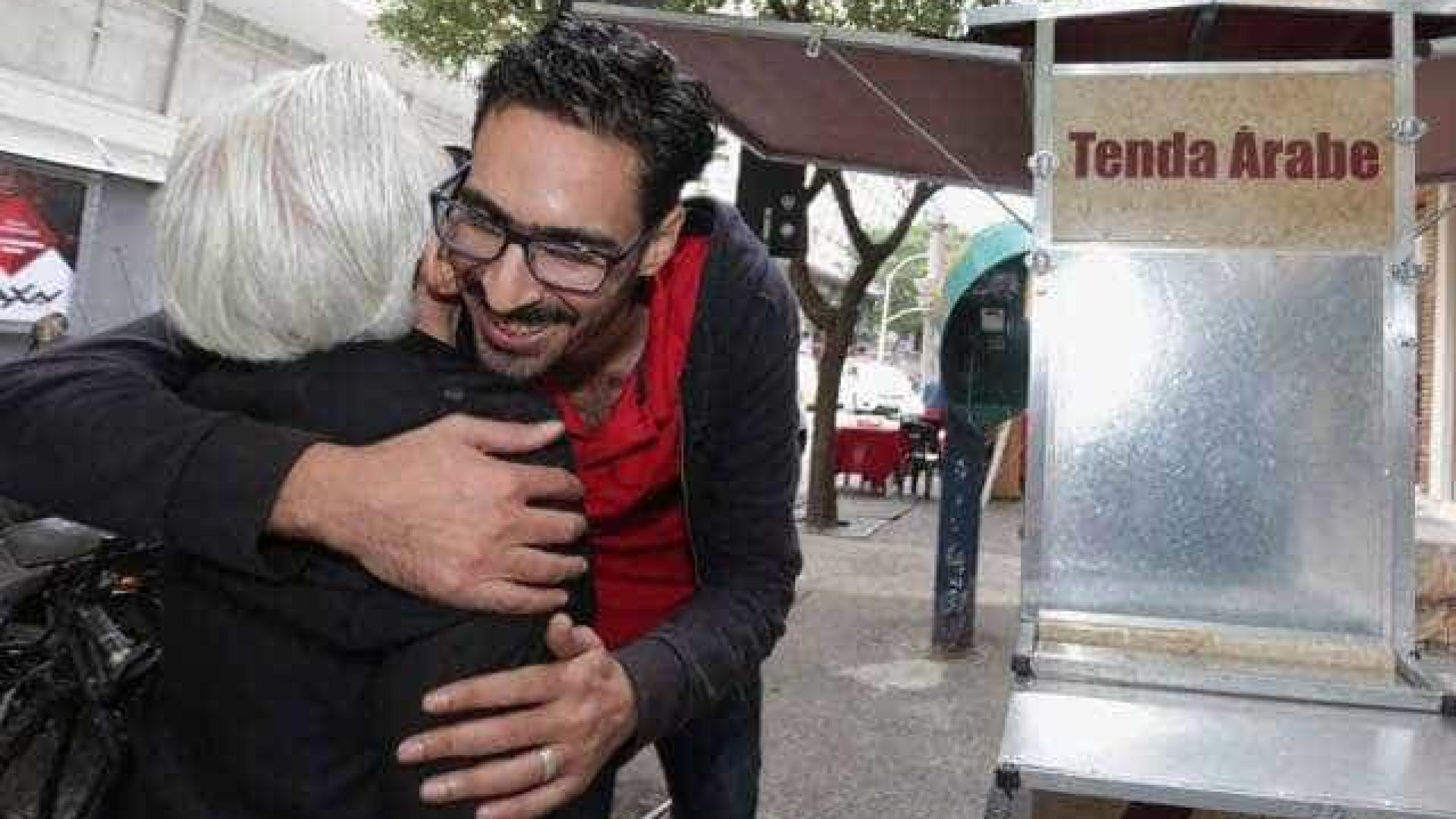 Sírio que sofreu xenofobia agora quer food truck