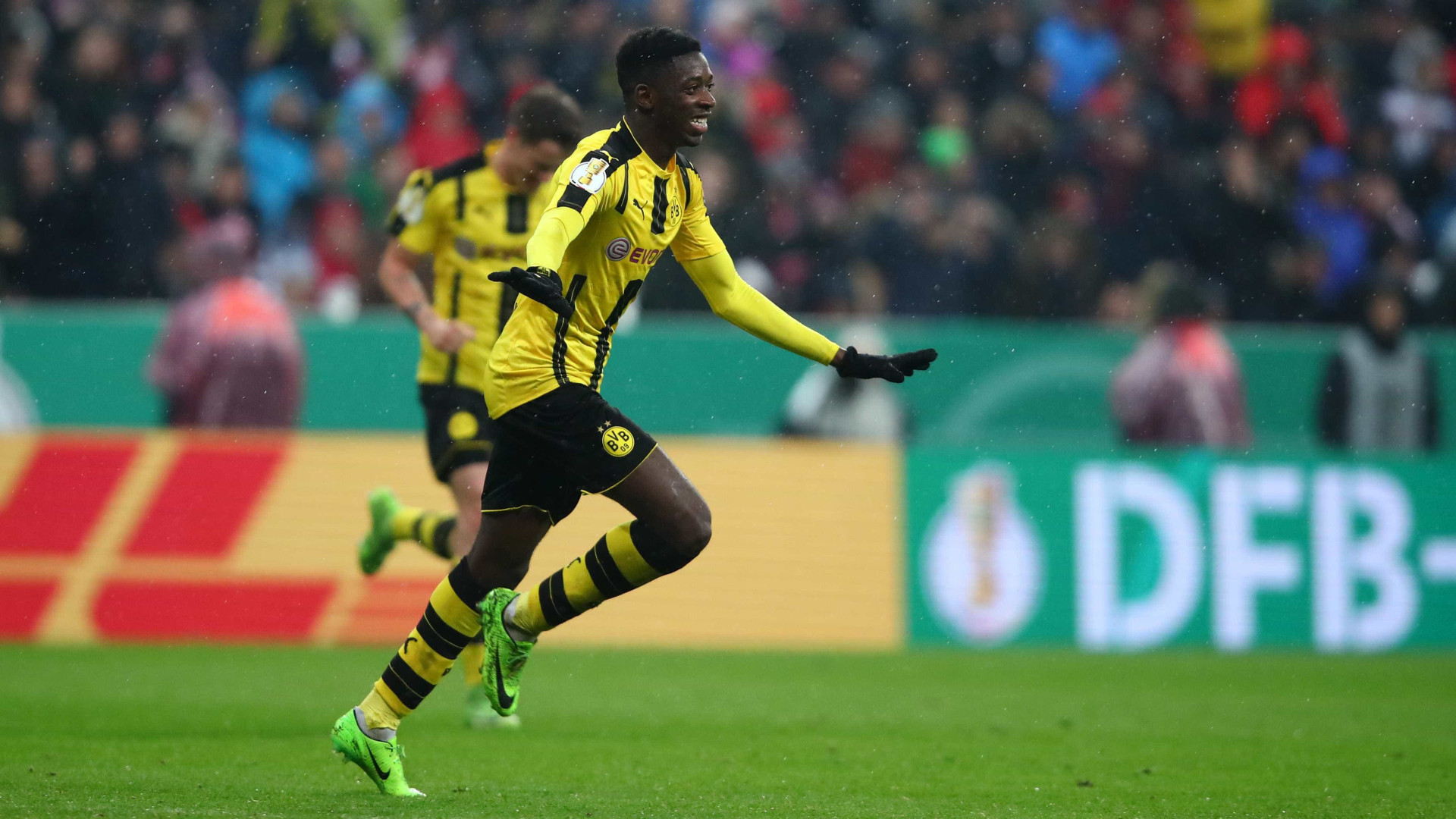 Dembélé é afastado do Dortmund e deve fechar com o Barcelona