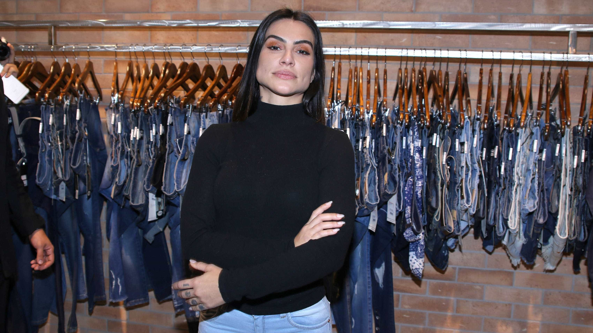 Cleo Pires insinua machismo ao ser perguntada sobre filhos