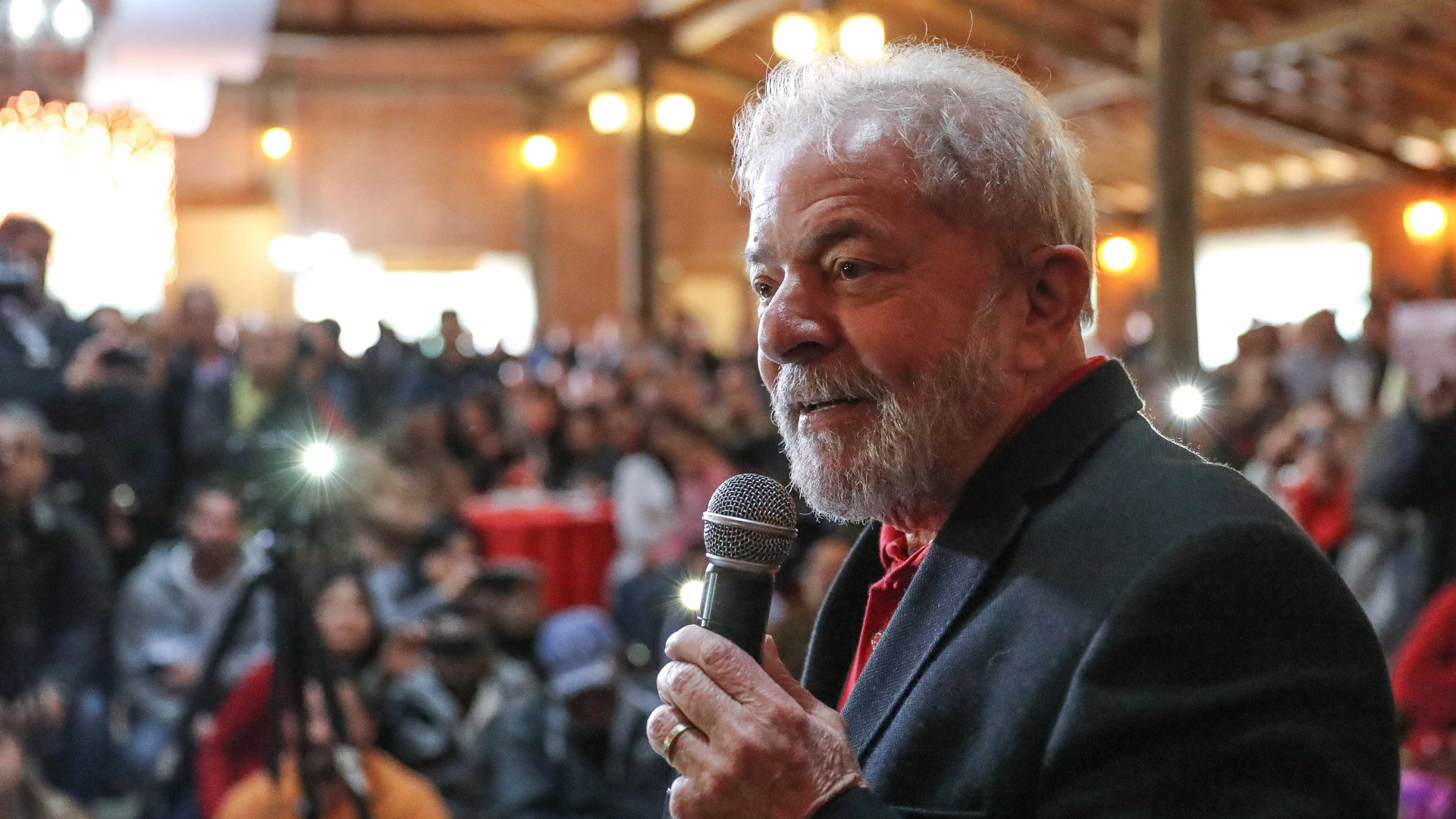 'Nem sei se serei candidato em 2018', afirma Lula no 1º dia de caravana