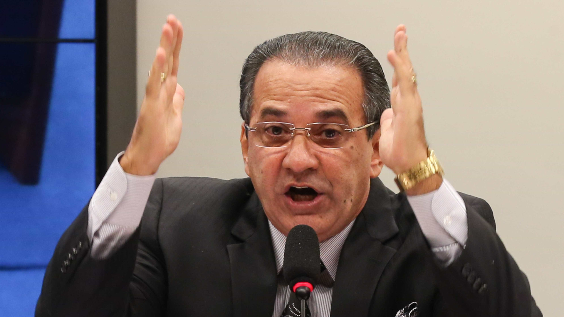 Crivella errou, mas não merece impeachment, diz Malafaia