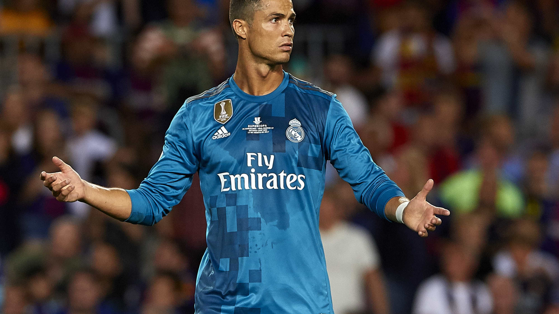 Cristiano Ronaldo pode deixar o Real na semana que vem, diz jornal