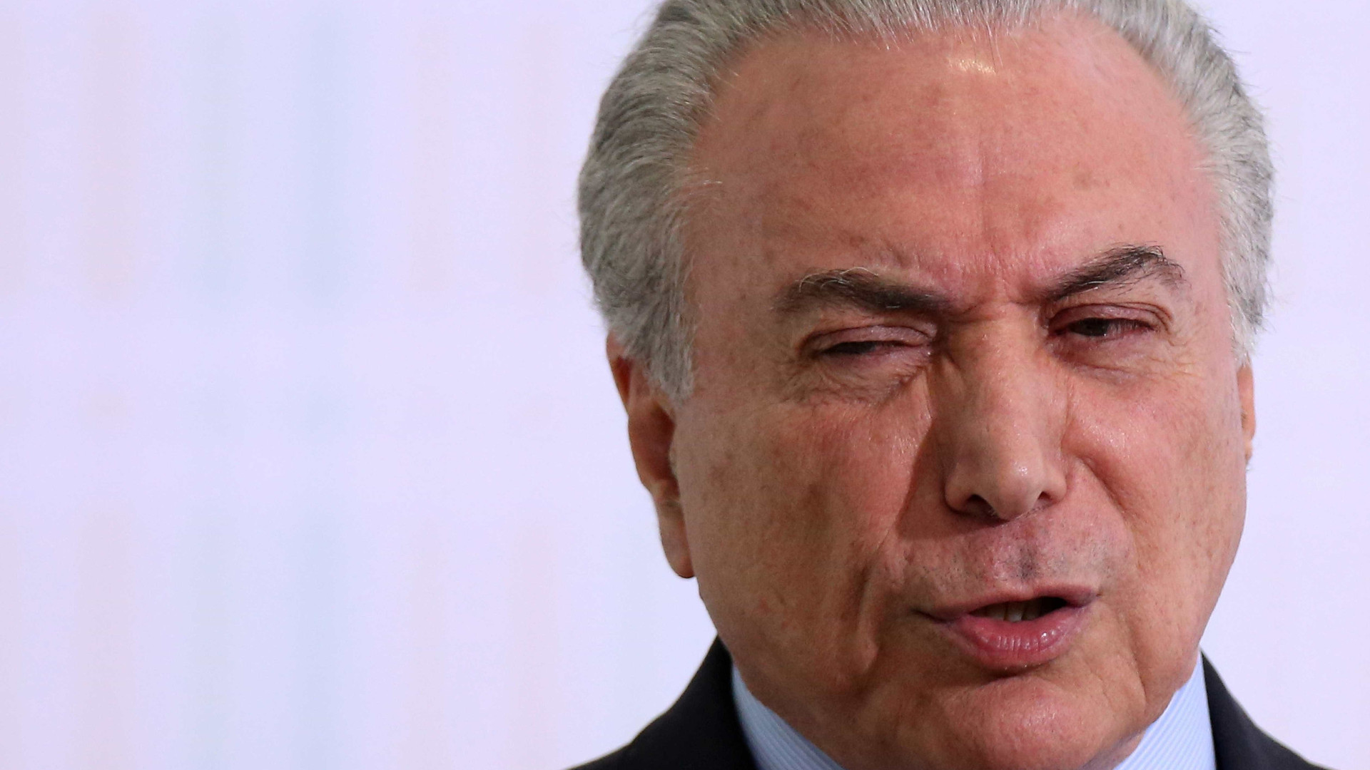 Ministros não querem sair do governo e pressionam Temer a rever reforma
