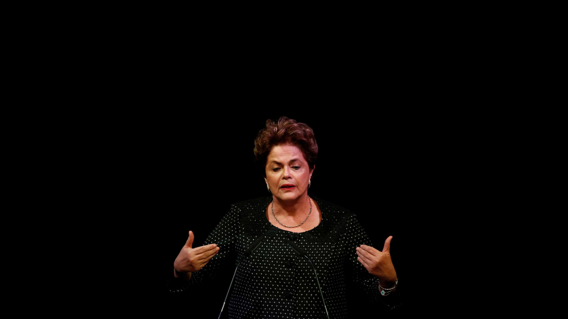 Dilma usava e-mail secreto para alertar aliados, confirma investigação