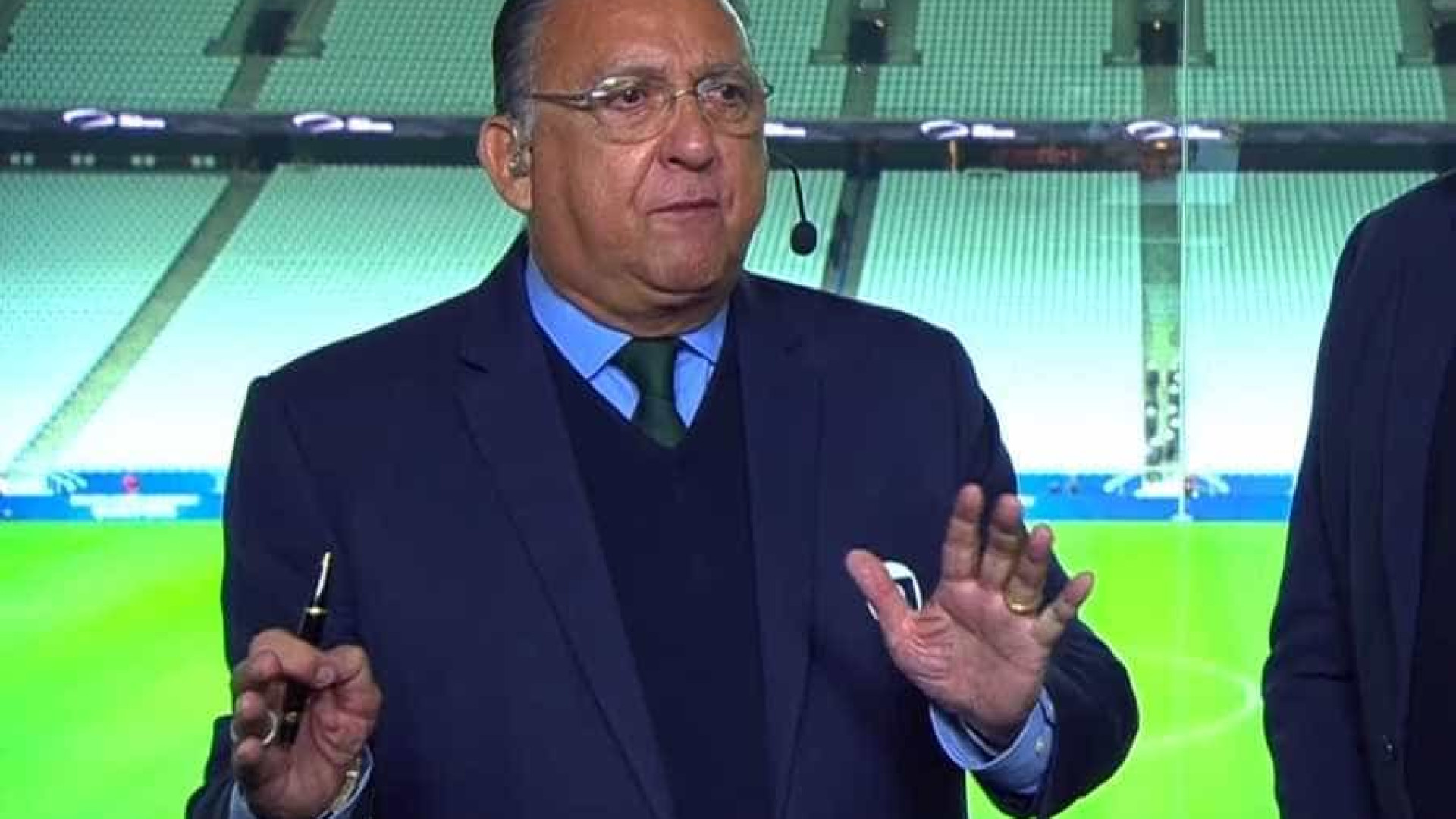 Galvão Bueno perde a paciência com presidente da CBF: ‘Vergonha’