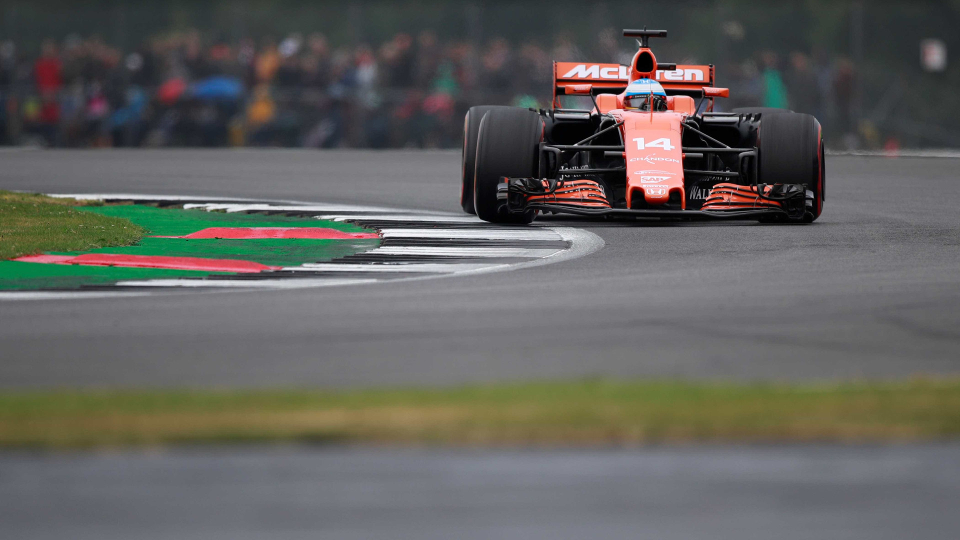 McLaren rompe contrato com Honda e usará motores Renault