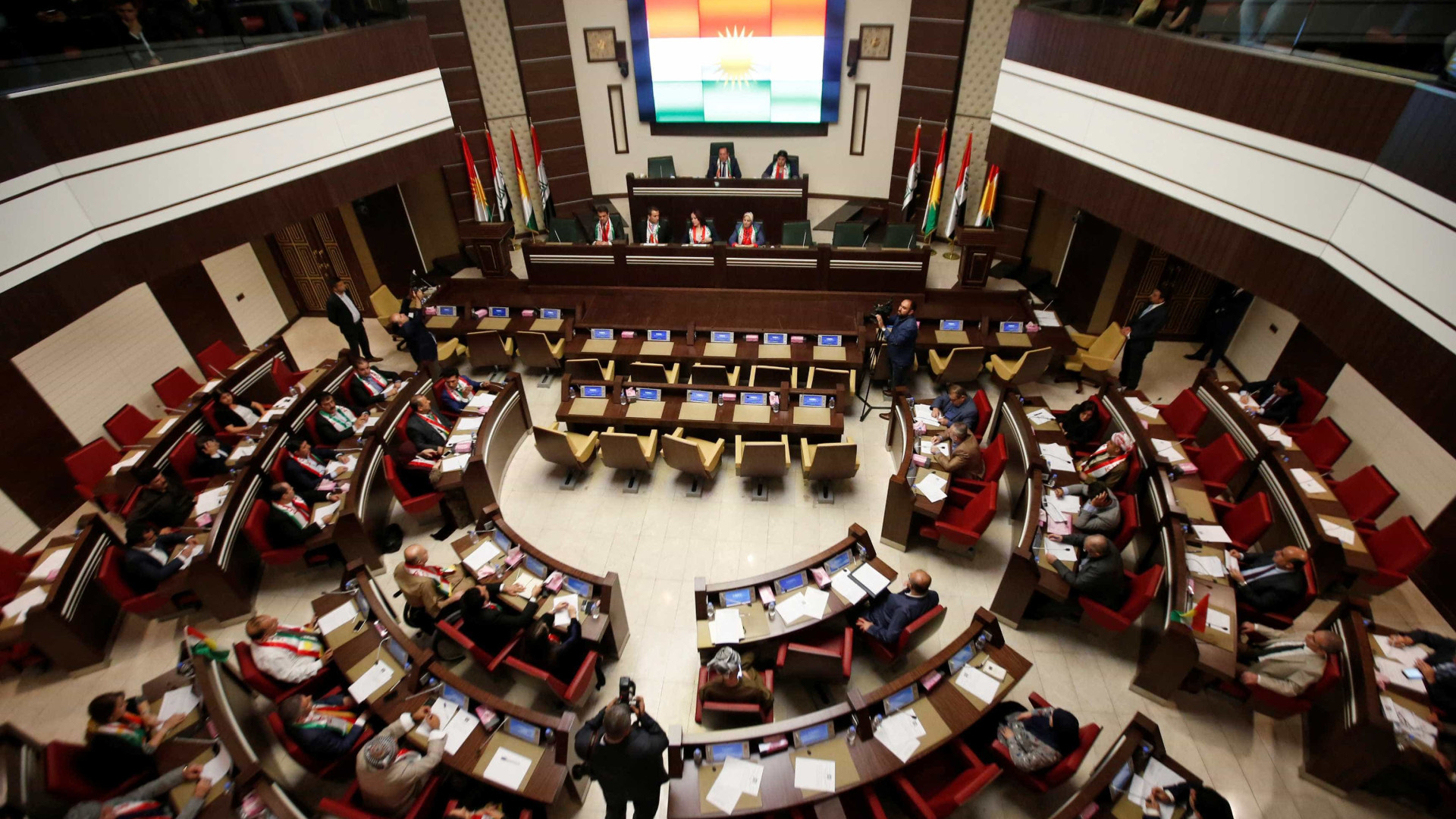 Parlamento do Curdistão aprova referendo separatista