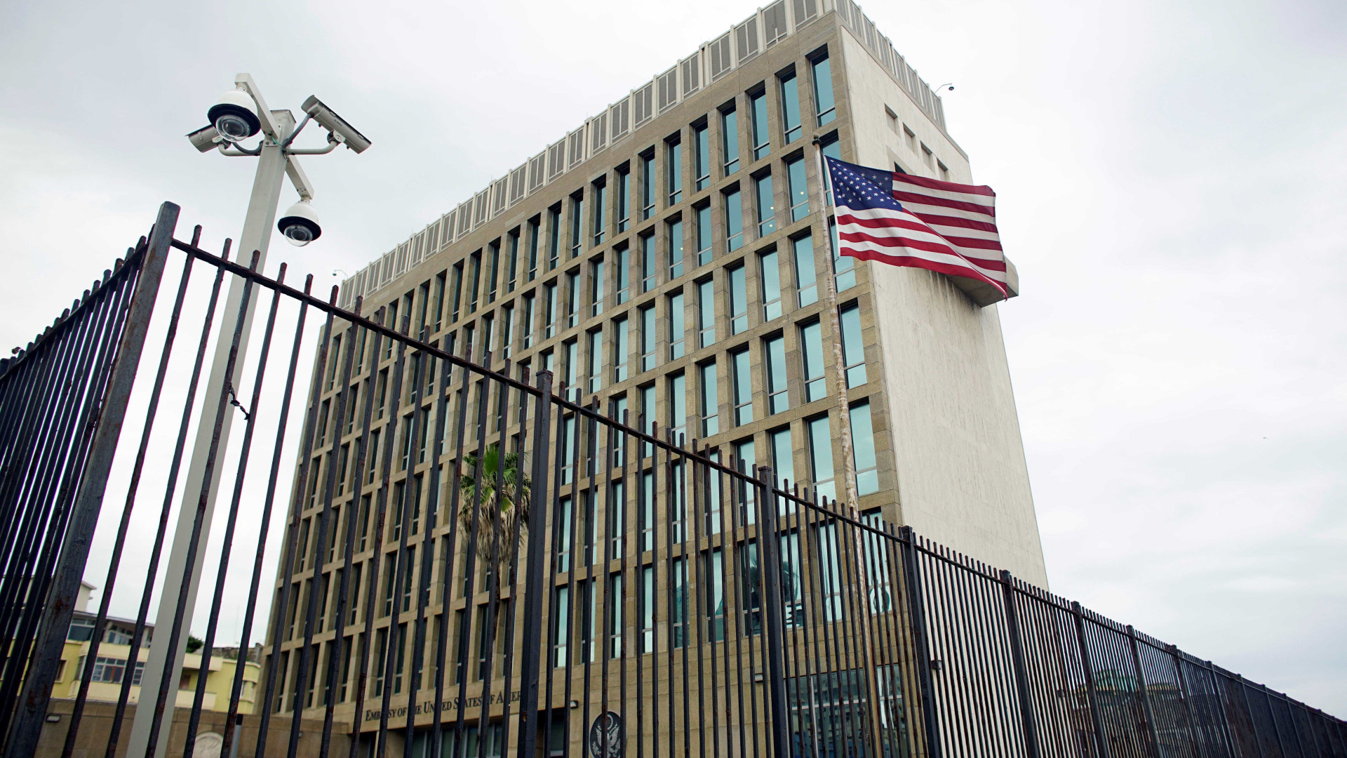 Estados Unidos podem fechar embaixada em Cuba após ataques 'acústicos'