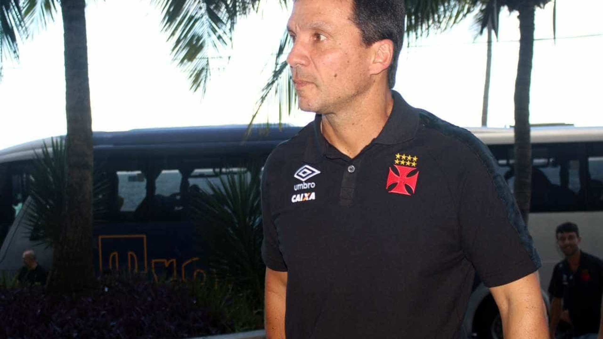 Vasco tenta se aproximar do G-6 contra o Sport, que foge do Z-4